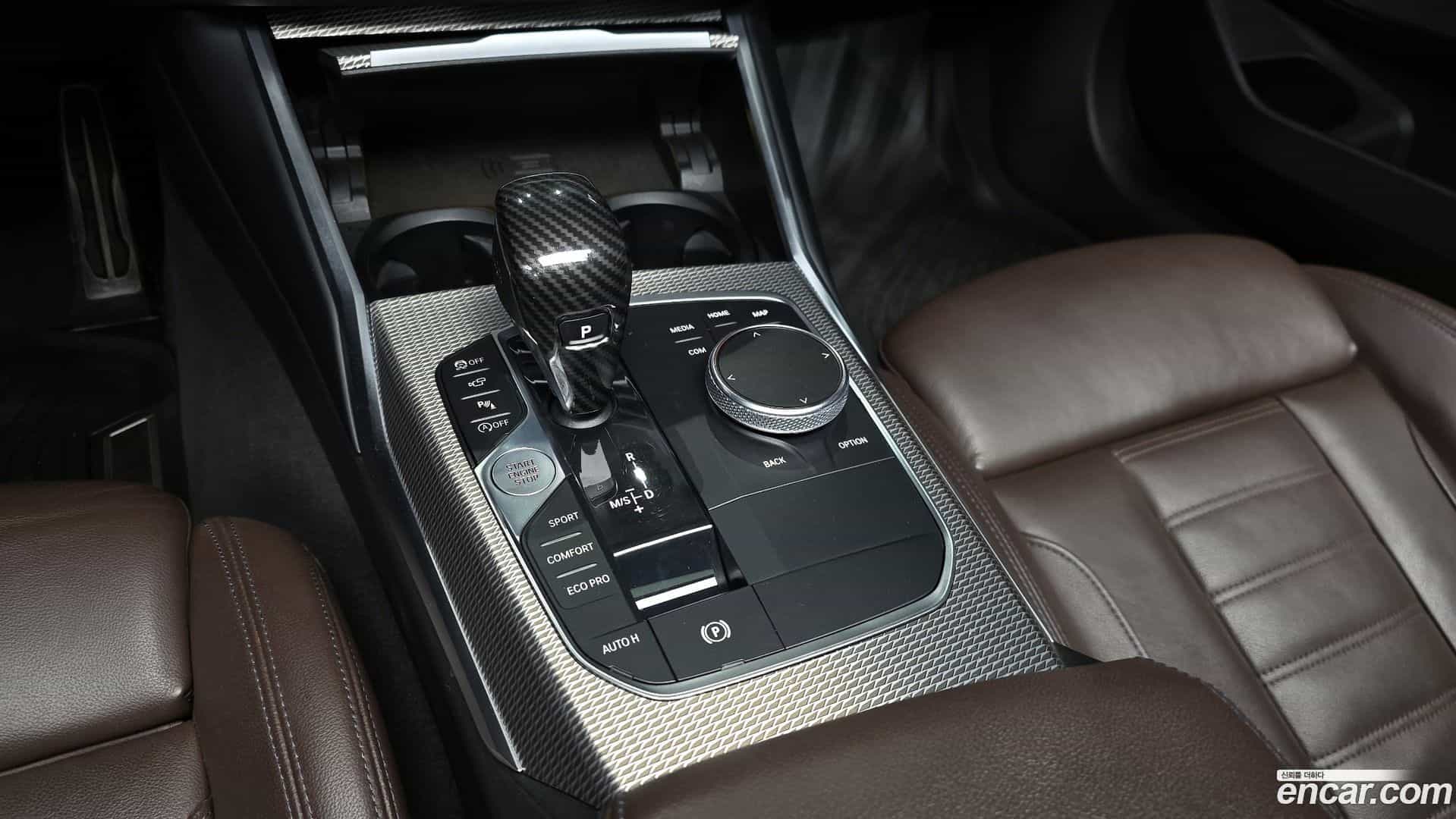 3-Series BMW 2019.2-INNER-009