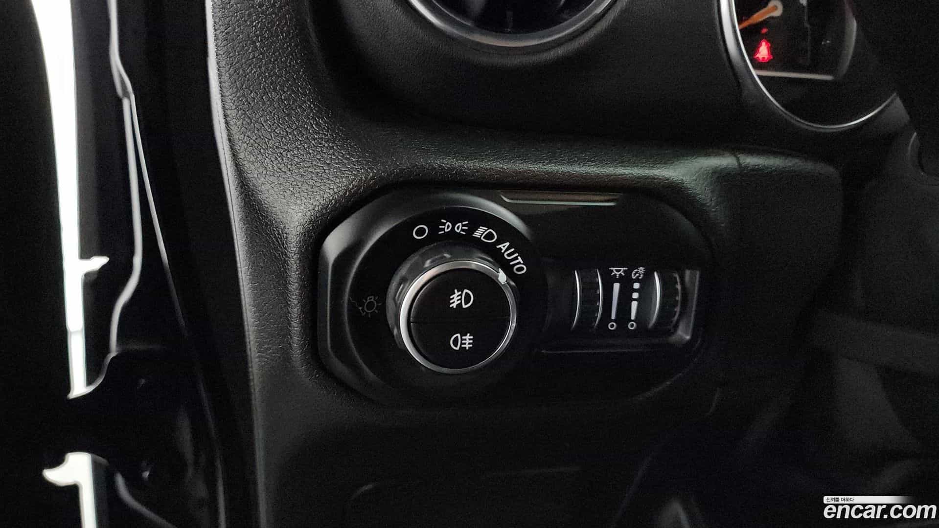 Wrangler Jeep 2020.7-OPTION-018