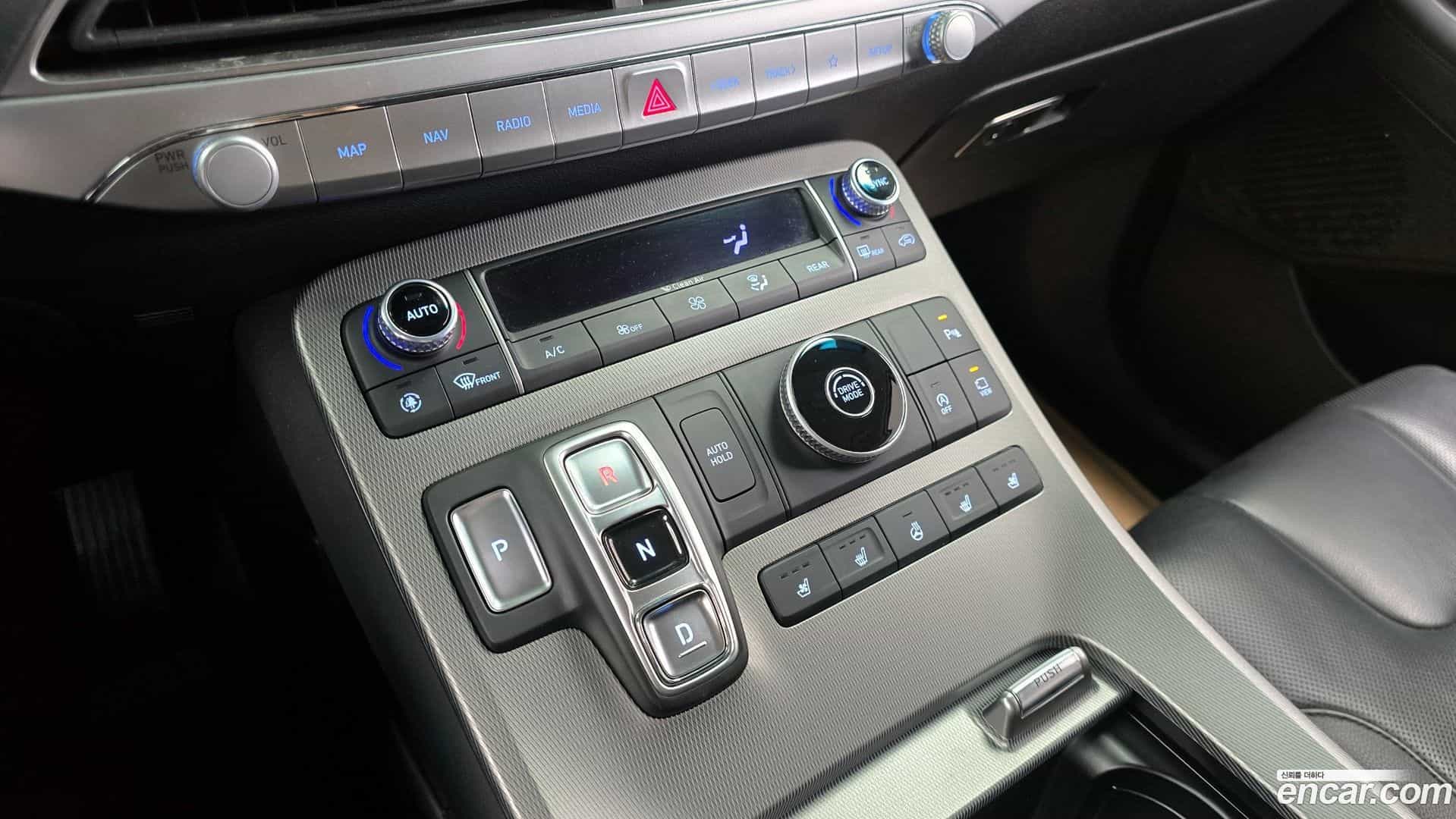 Palisade Hyundai 2022.1-INNER-009