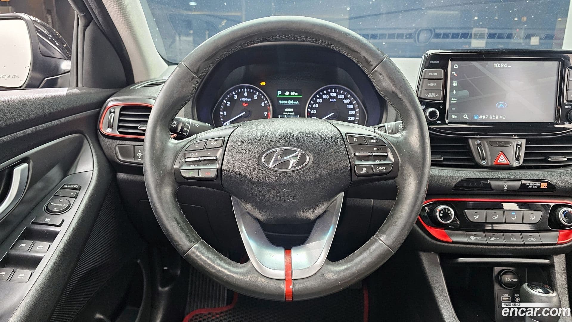 Main__Slider__Photo:i30 Hyundai 2018.4-12