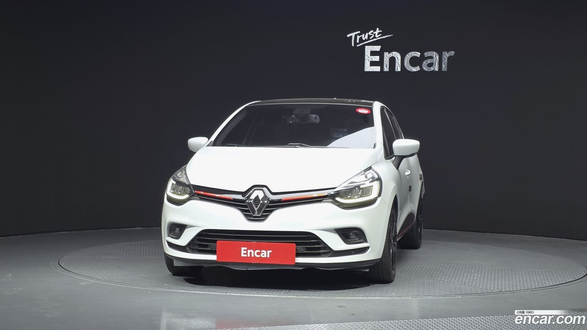 Main__Slider__Photo:Cilo Renault-KoreaSamsung 2019.6-2