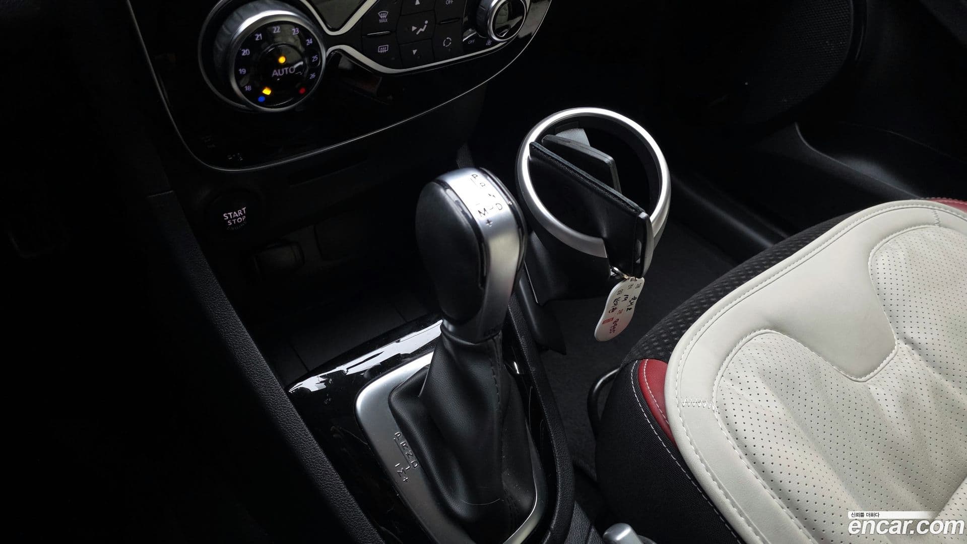 Main__Slider__Photo:Cilo Renault-KoreaSamsung 2019.6-8