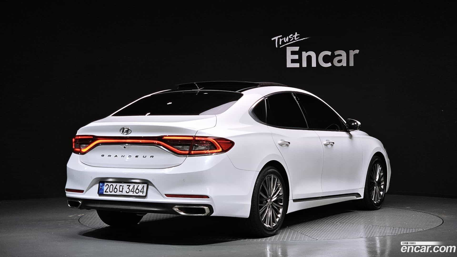 Grandeur Hyundai 2017.5-OUTER-002