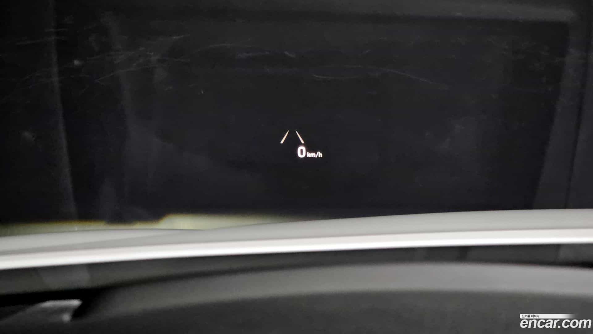 Grandeur Hyundai 2017.5-OPTION-023