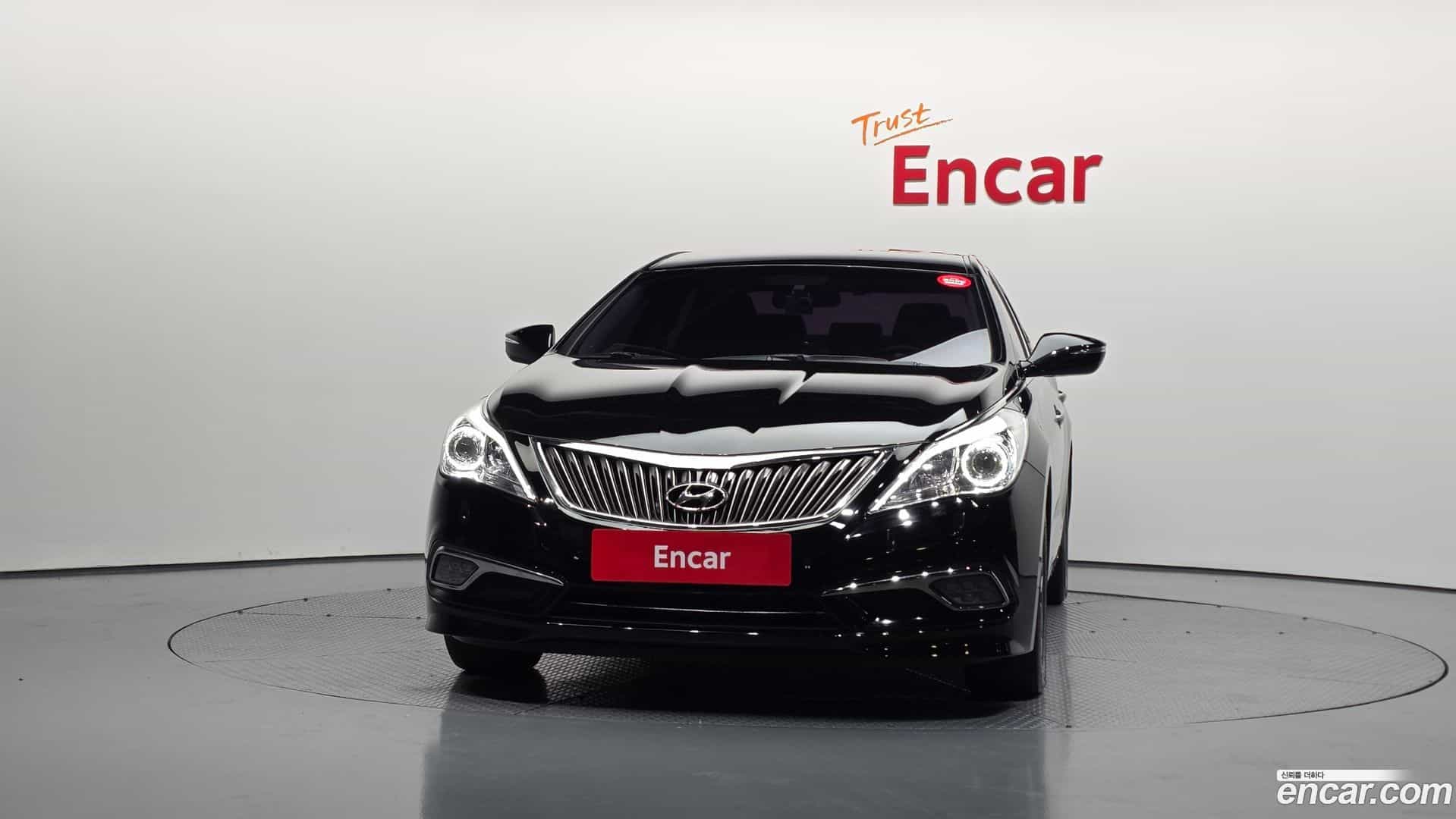 Grandeur Hyundai 2016.1-OUTER-003