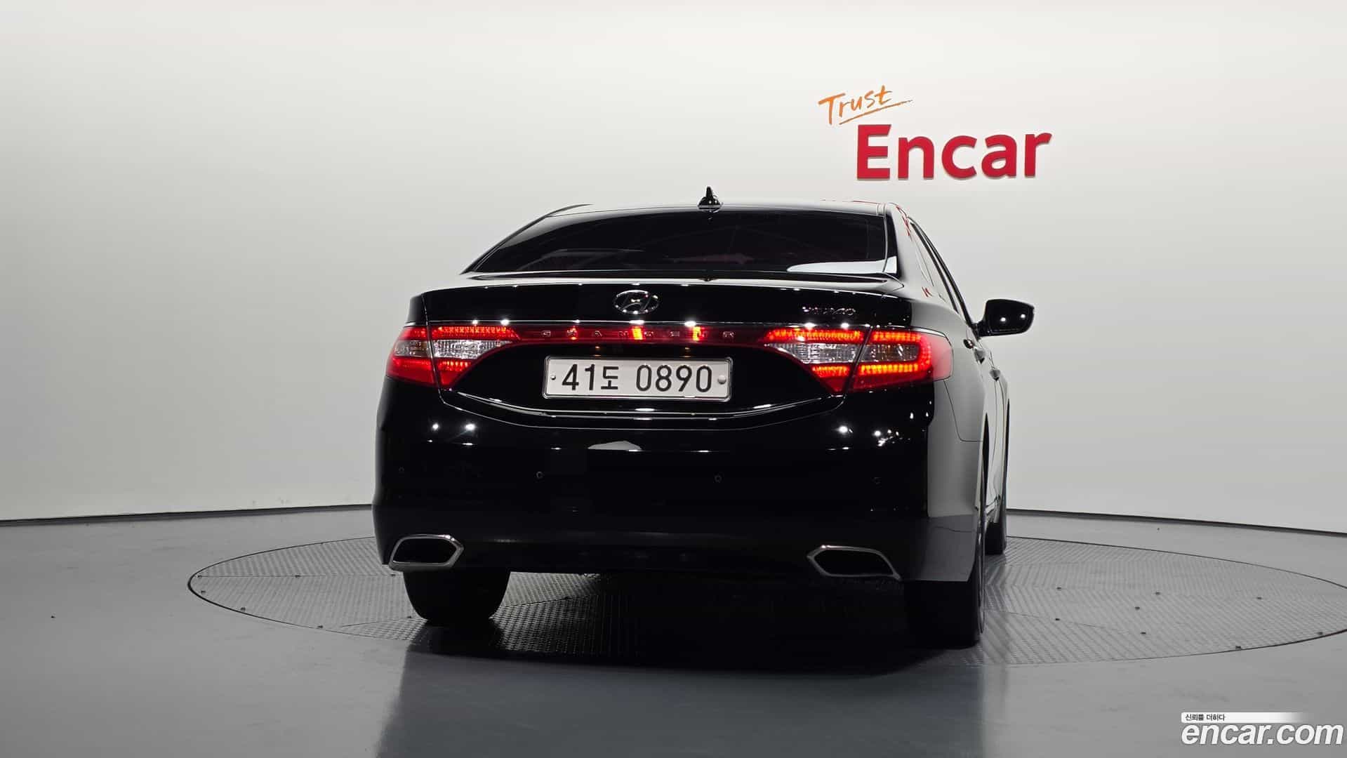 Grandeur Hyundai 2016.1-OUTER-004