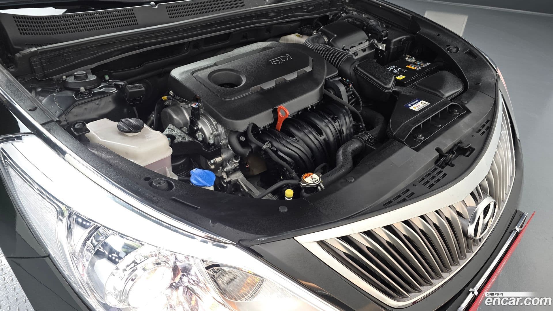 Main__Slider__Photo:Grandeur Hyundai 2016.1-5