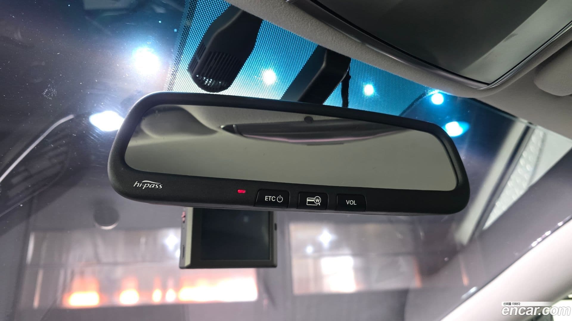 Main__Slider__Photo:Grandeur Hyundai 2016.1-16