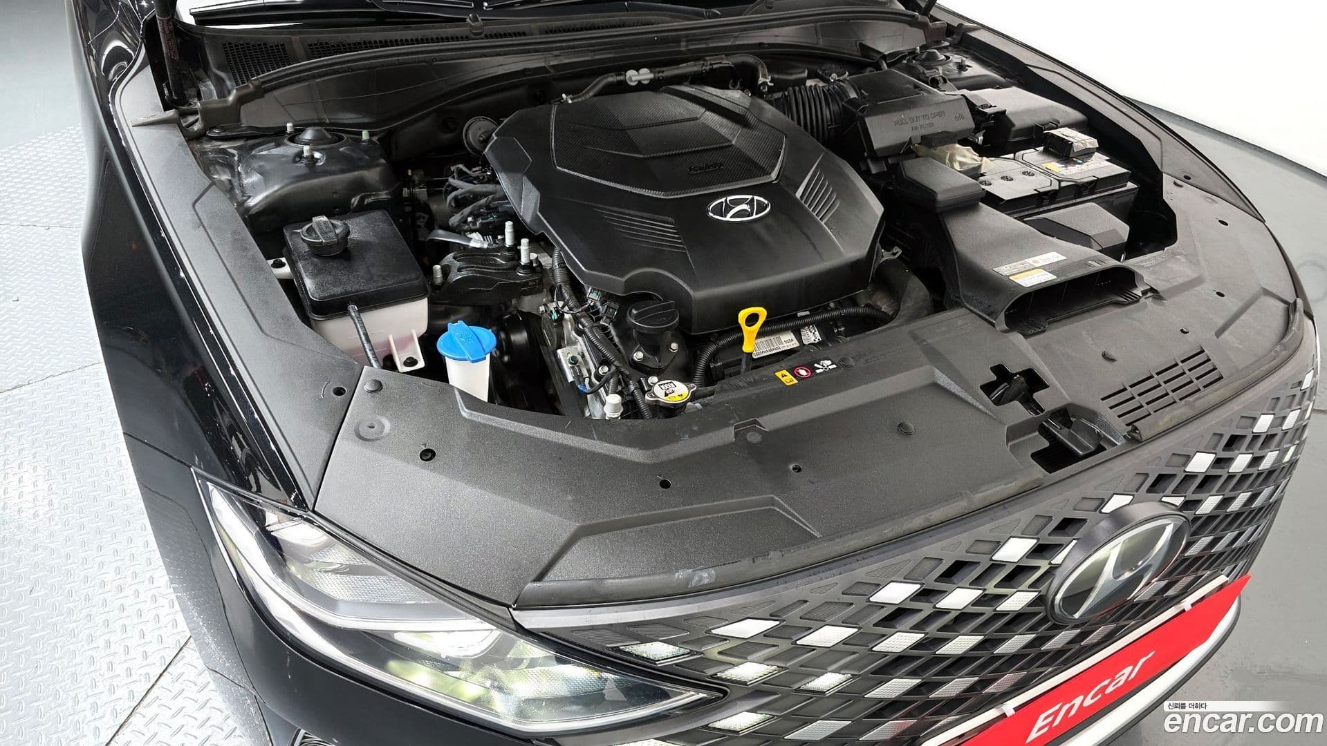 Main__Slider__Photo:Grandeur Hyundai 2022.3-5