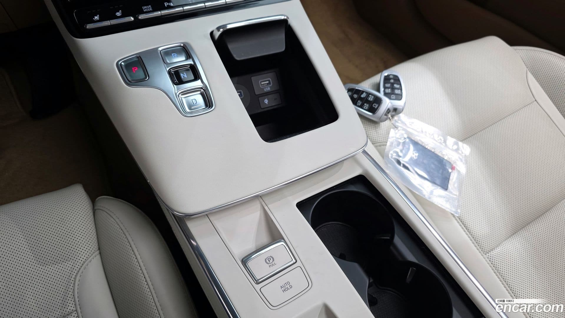 Main__Slider__Photo:Grandeur Hyundai 2022.3-8