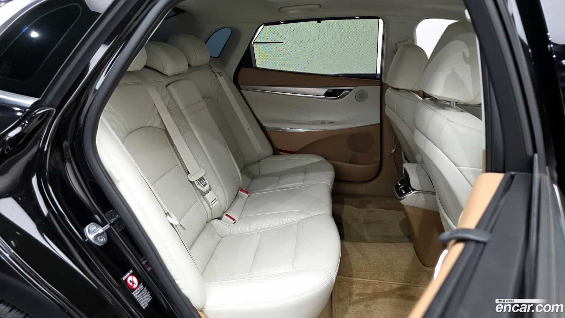 Grandeur Hyundai 2022.3-OPTION-016