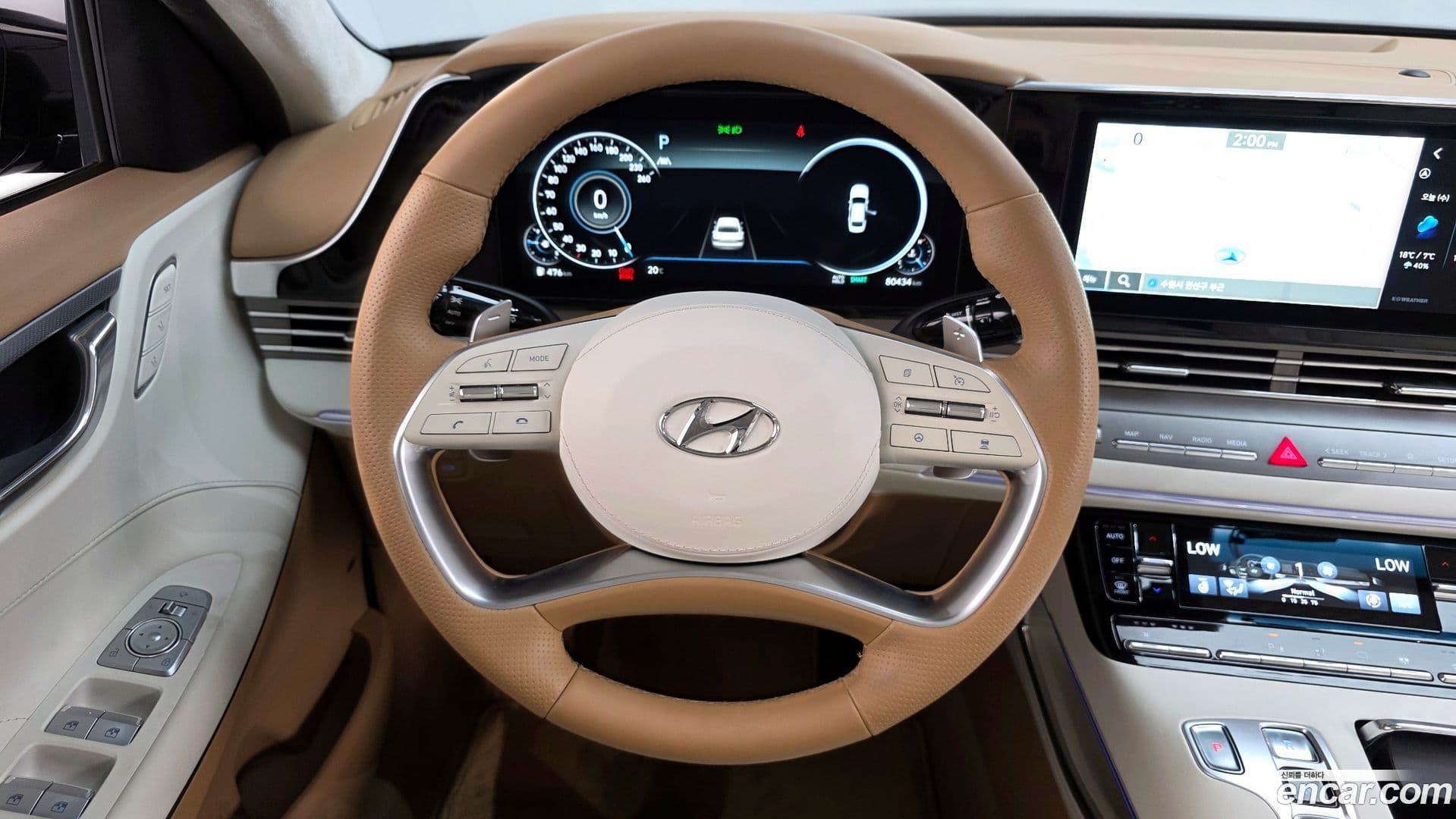 Main__Slider__Photo:Grandeur Hyundai 2022.3-12
