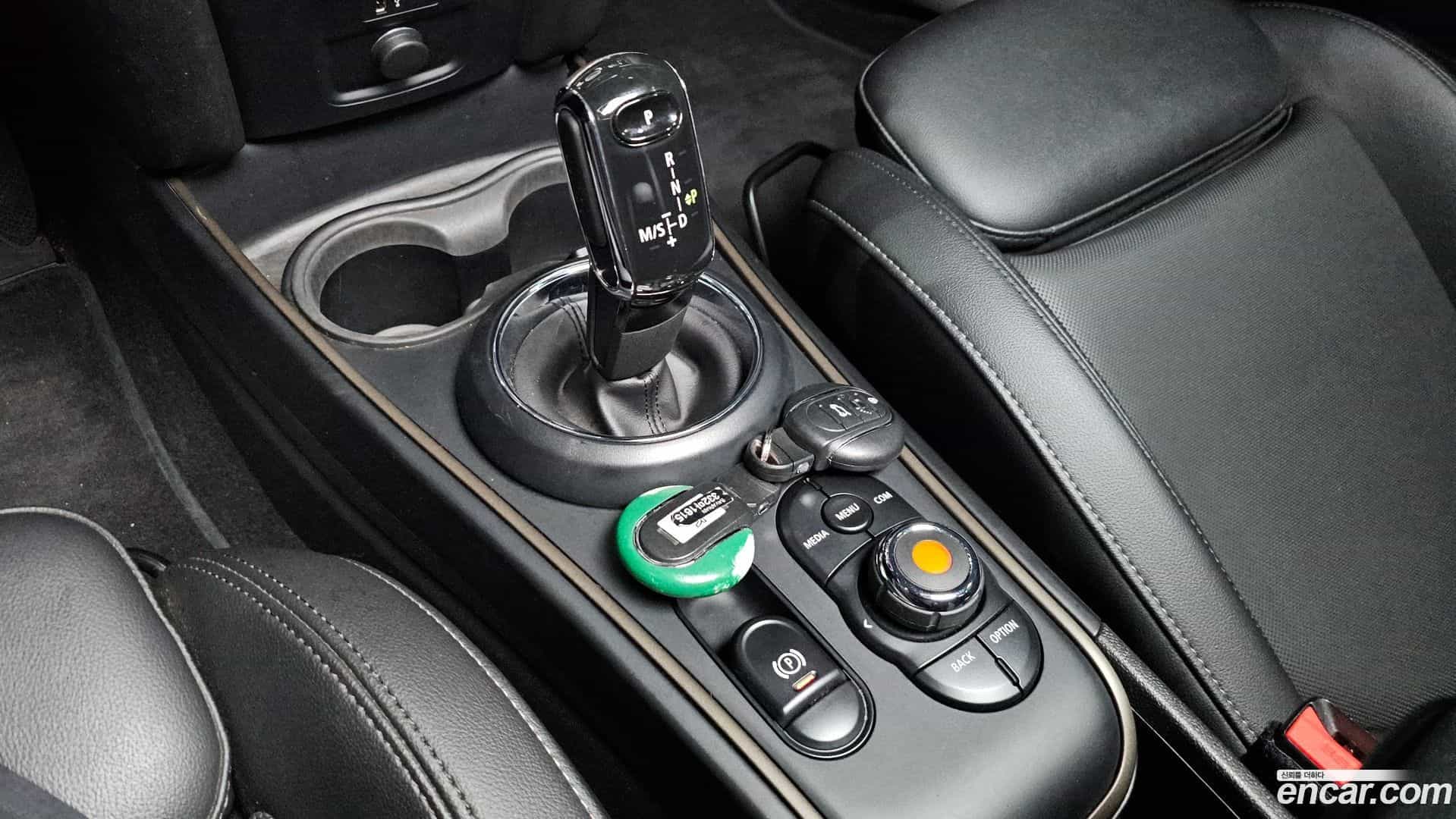 Countryman Mini 2021.11-INNER-009