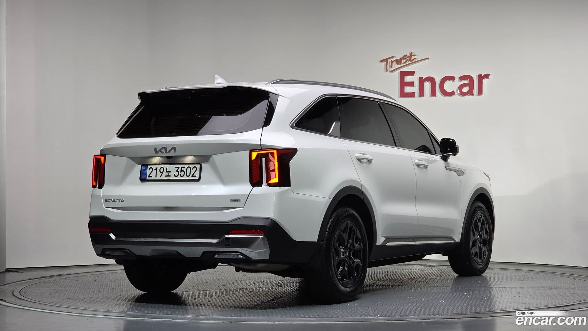 Main__Slider__Photo:Sorento Kia 2025.2-1