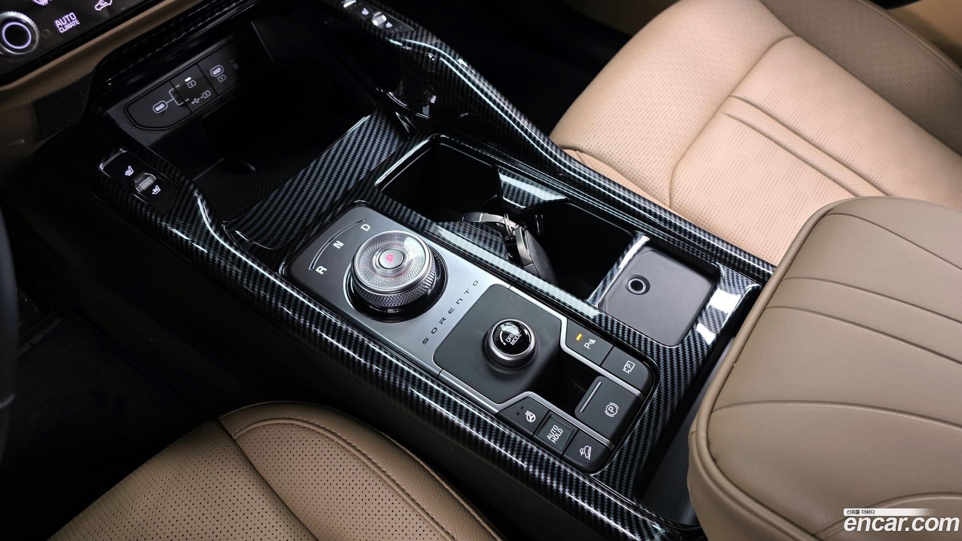 Main__Slider__Photo:Sorento Kia 2025.2-8