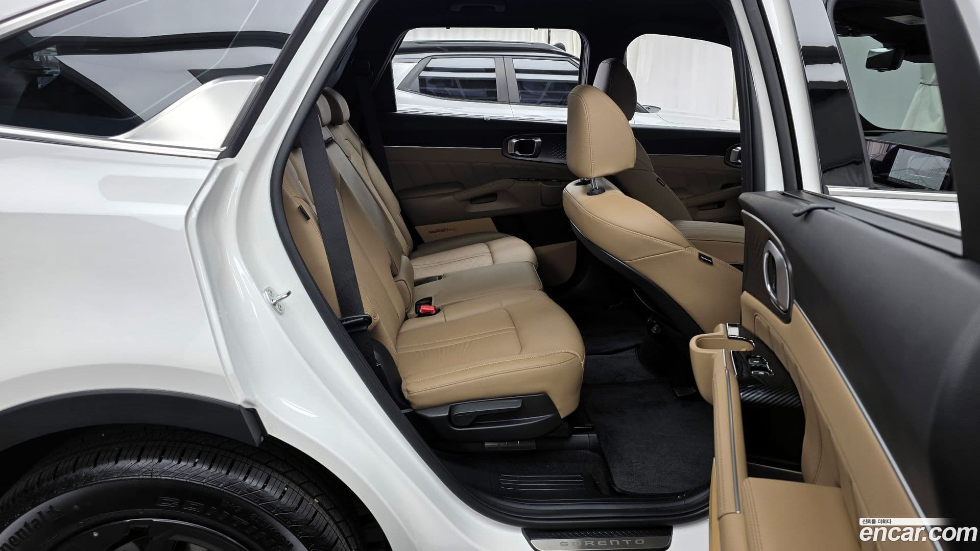 Main__Slider__Photo:Sorento Kia 2025.2-11