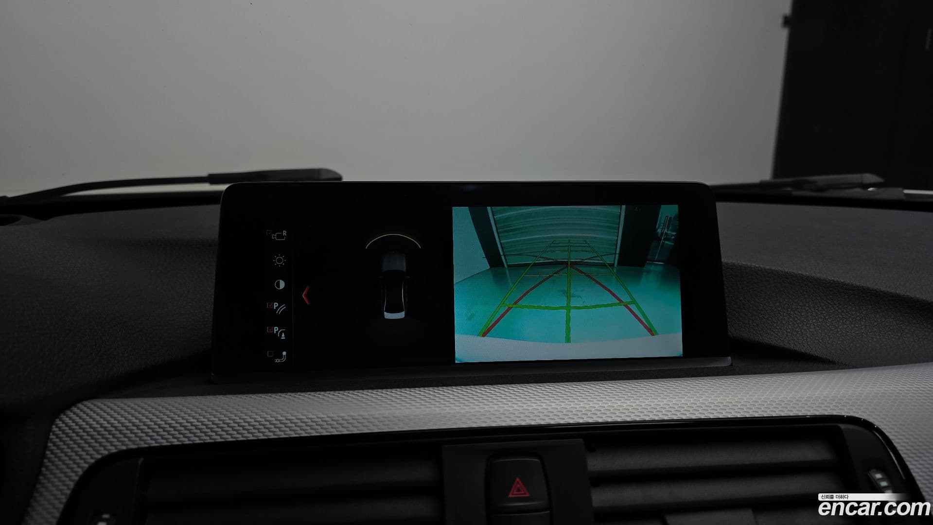 Main__Slider__Photo:3-Series BMW 2017.9-15