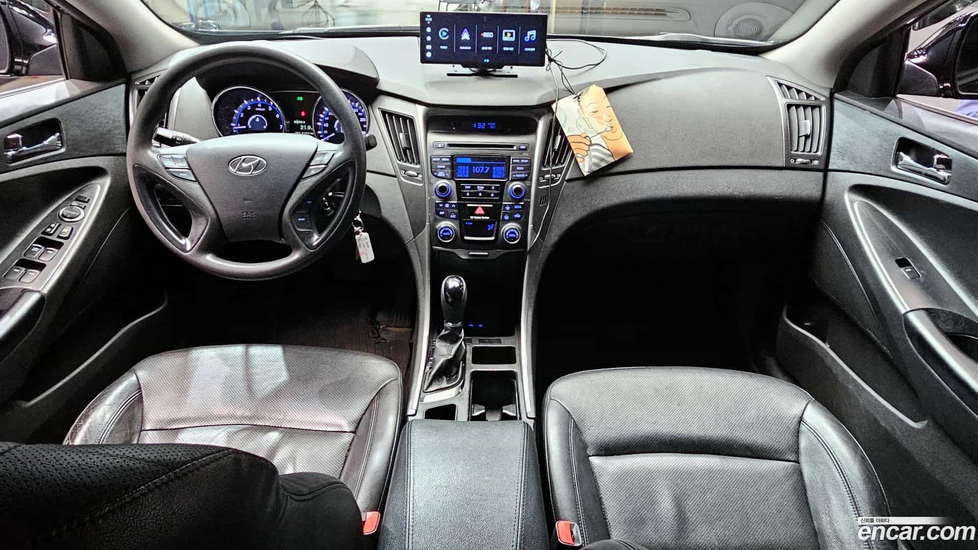 Sonata Hyundai 2012.7-INNER-007