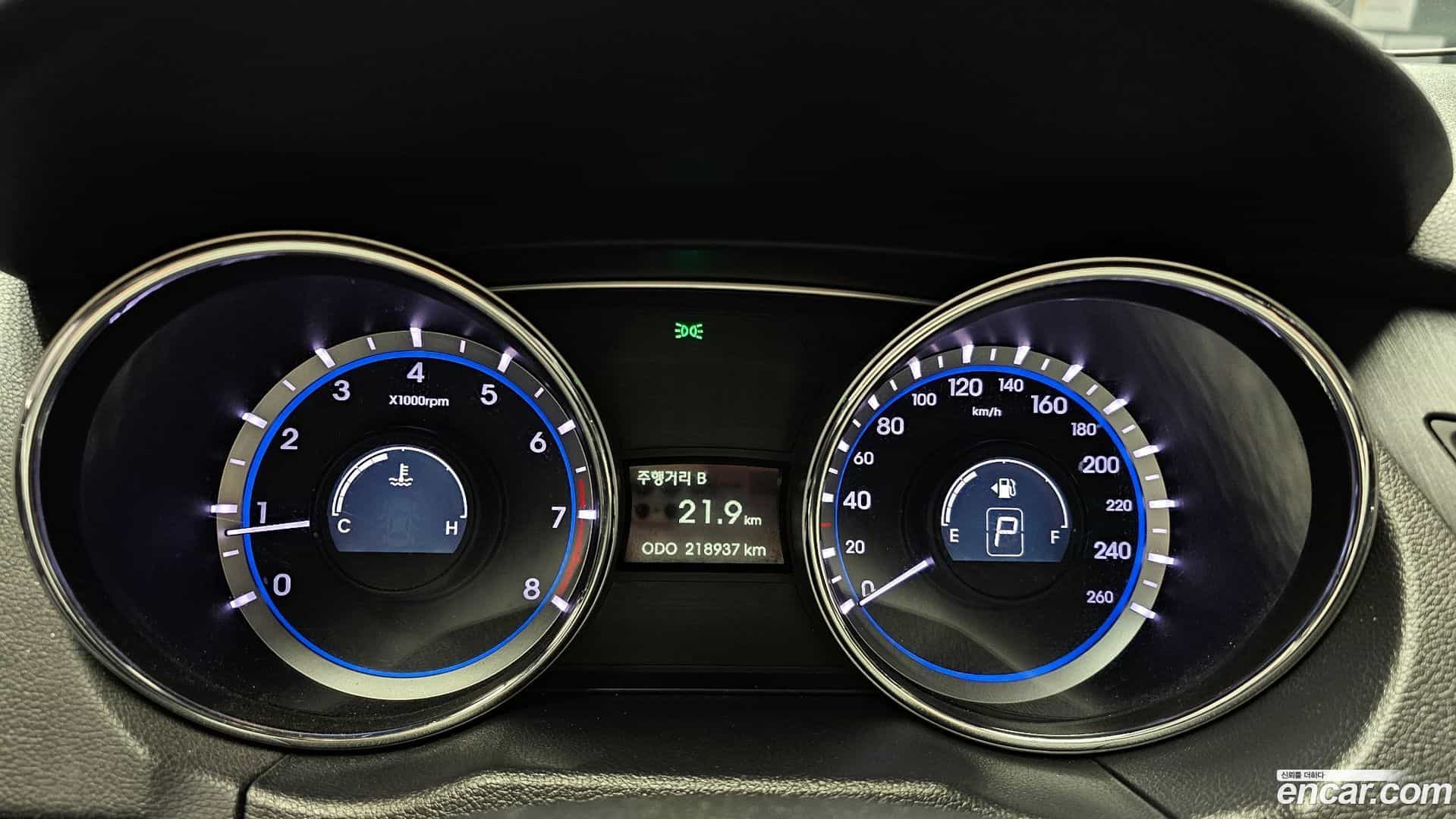 Sonata Hyundai 2012.7-INNER-008