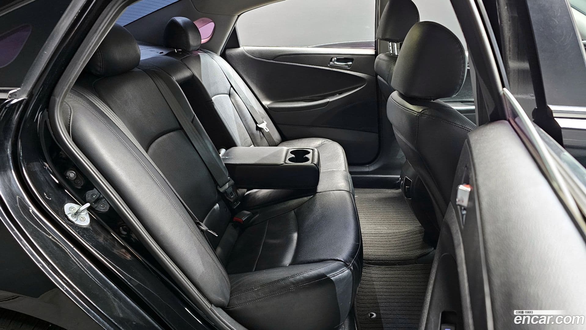 Main__Slider__Photo:Sonata Hyundai 2012.7-11