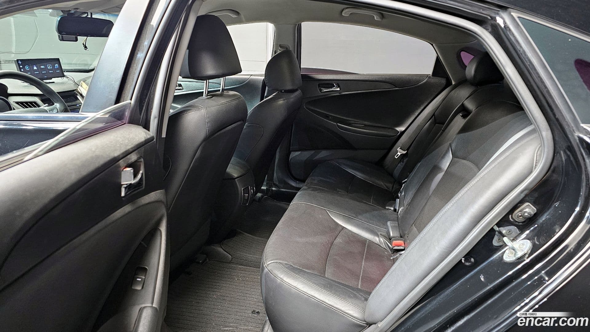 Main__Slider__Photo:Sonata Hyundai 2012.7-12