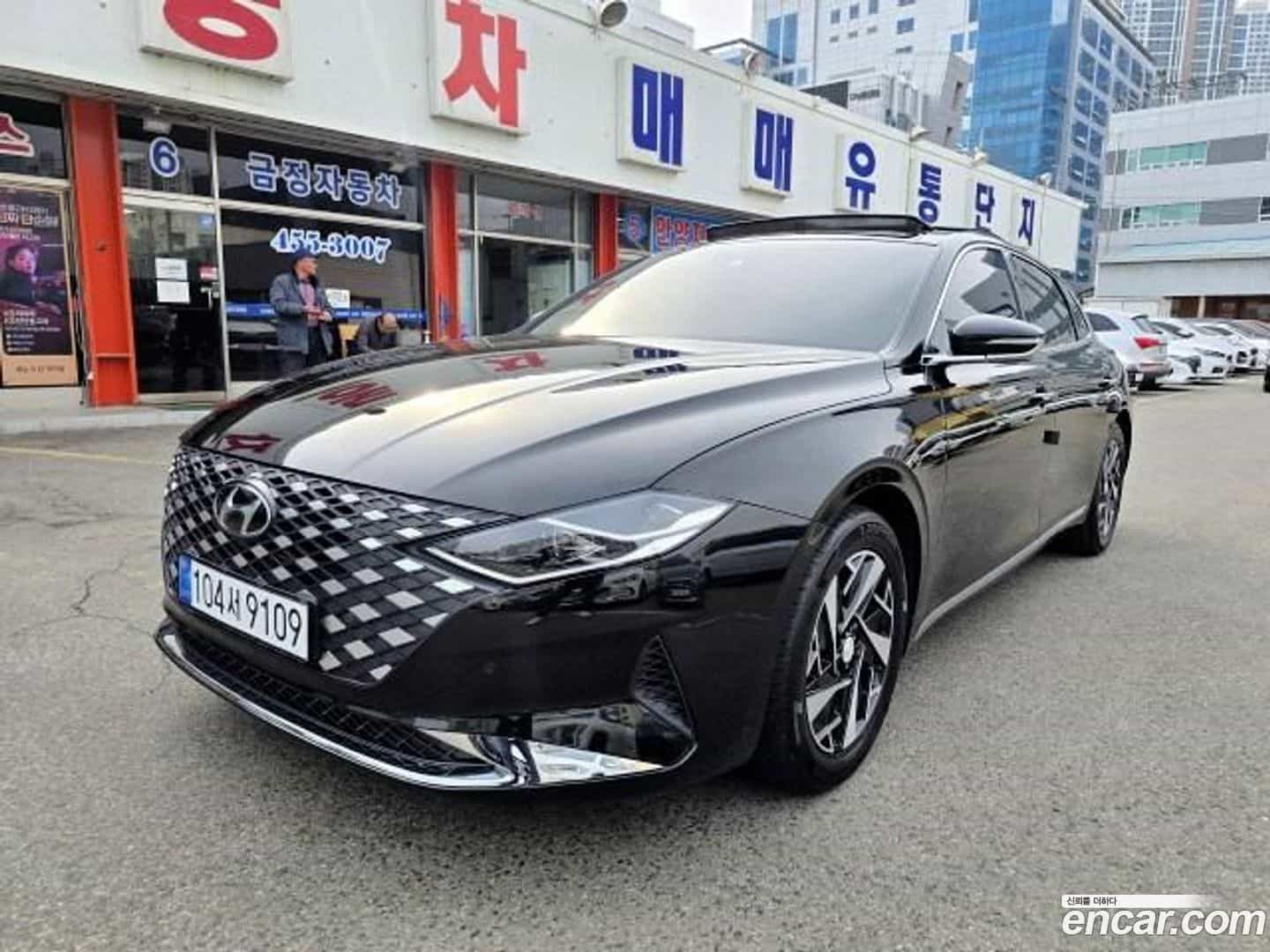 Grandeur Hyundai 2021.0-OUTER-001
