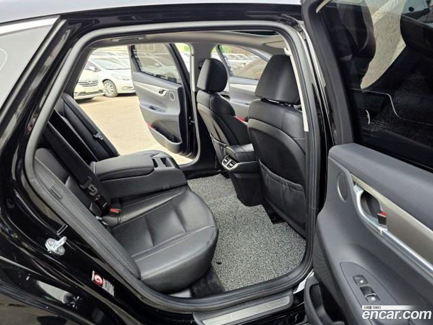 Main__Slider__Photo:Grandeur Hyundai 2021.0-9