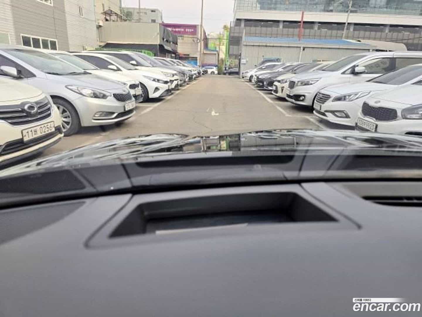 Grandeur Hyundai 2021.0-OPTION-015