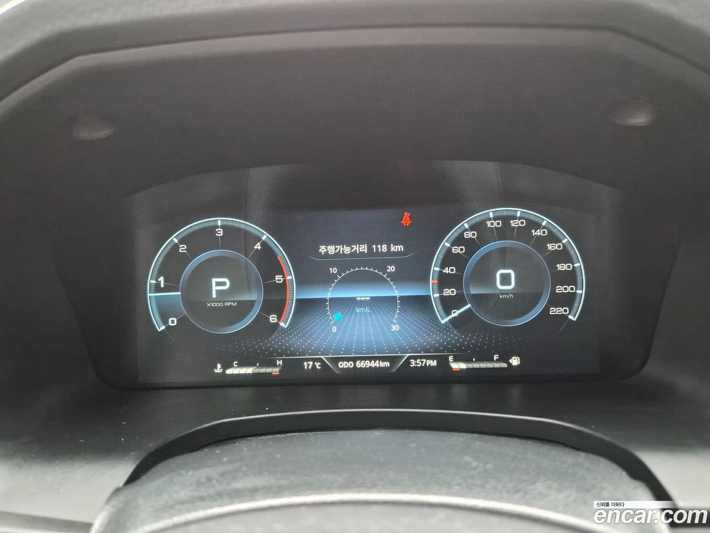 Main__Slider__Photo:Rexton KG_Mobility_Ssangyong 2022.0-7