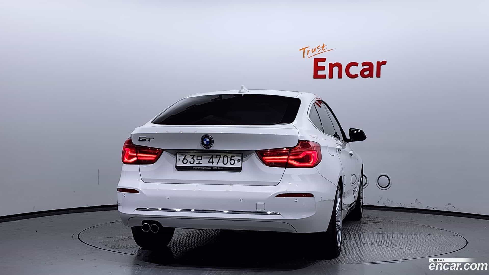 Gran Turismo BMW 2018.11-OUTER-004