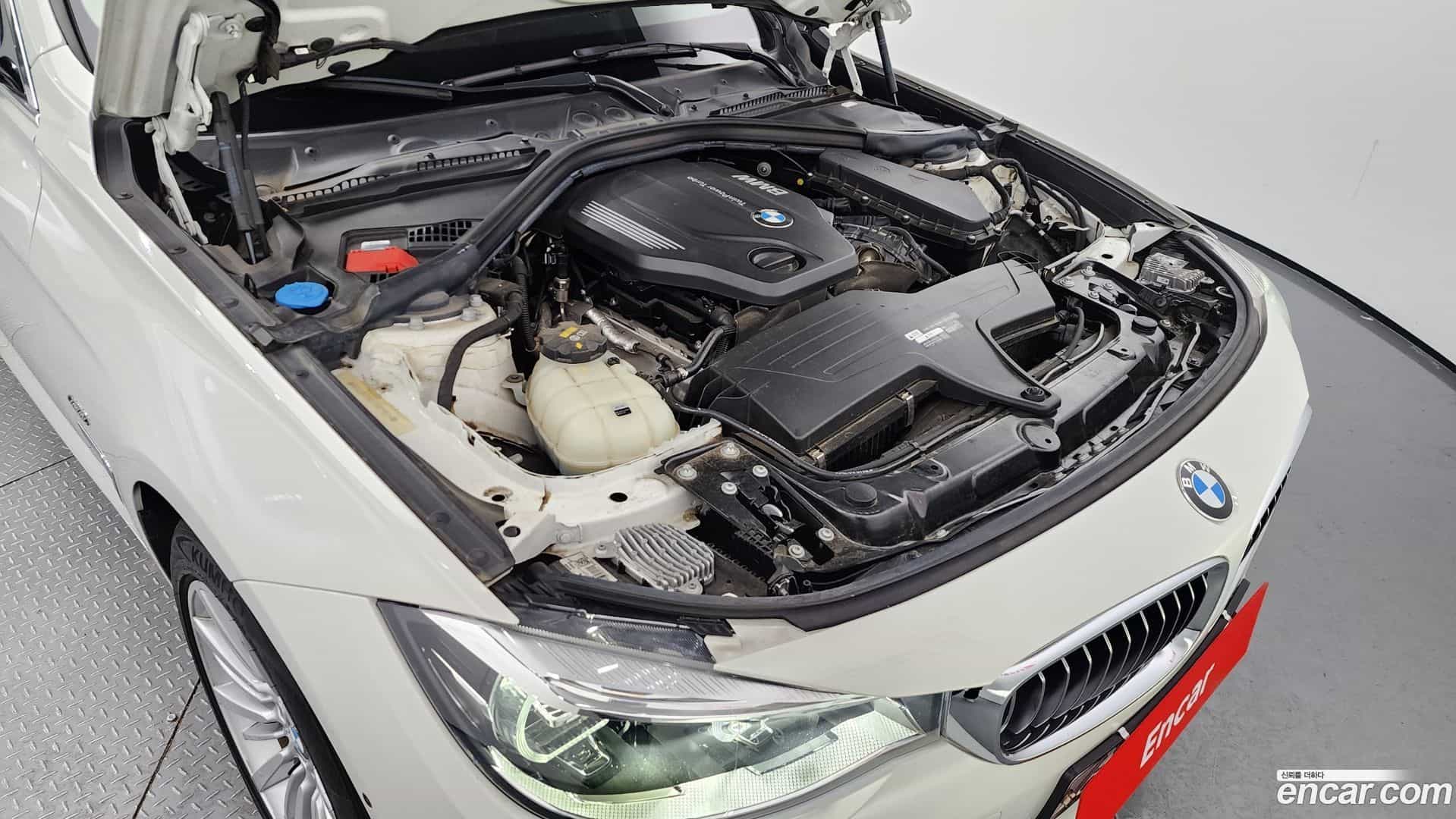 Gran Turismo BMW 2018.11-INNER-006