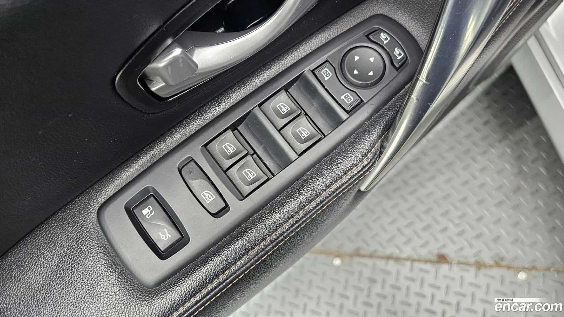 SM7 Renault-KoreaSamsung 2011.9-OPTION-022