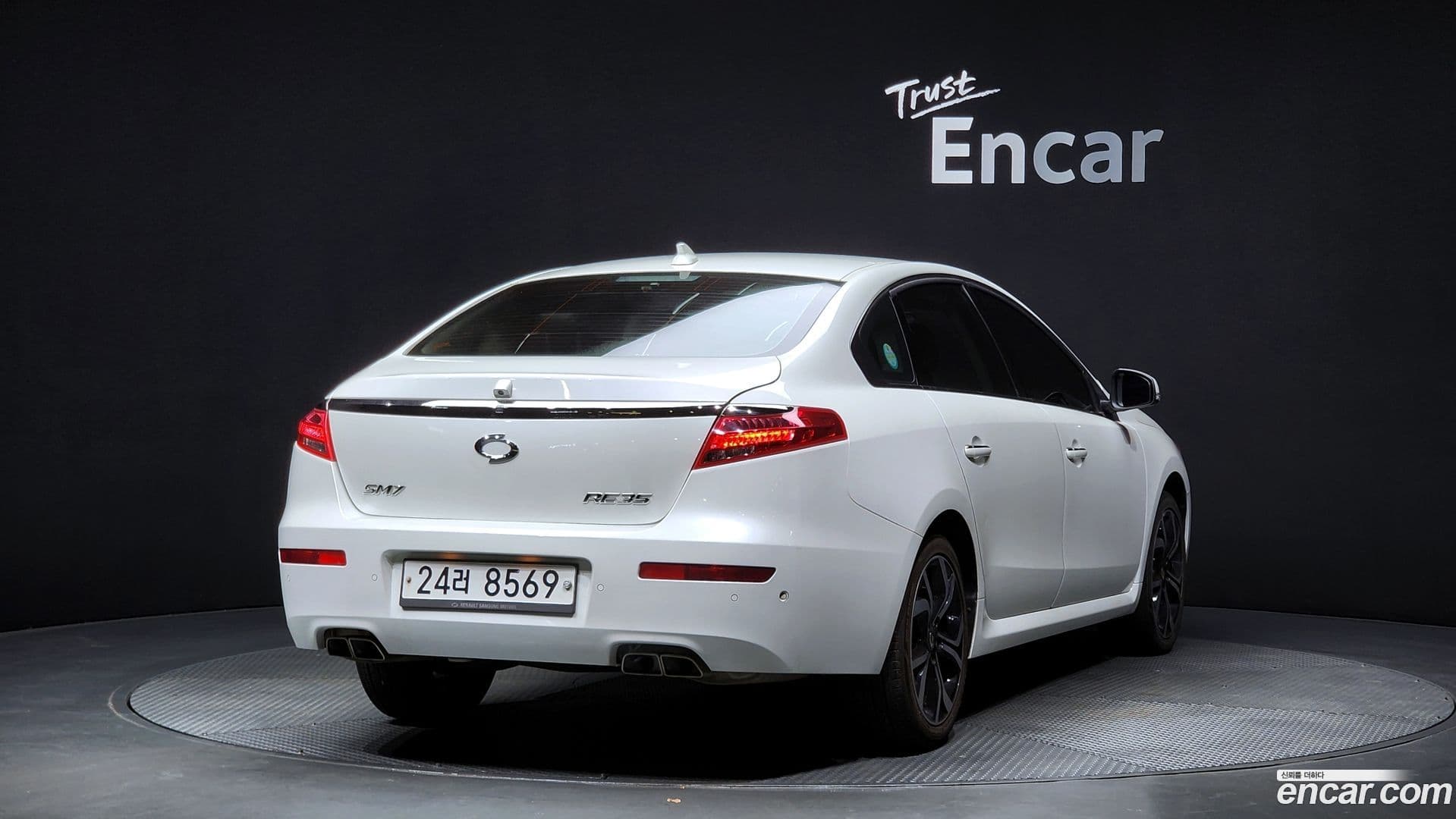 Main__Slider__Photo:SM7 Renault-KoreaSamsung 2013.9-1