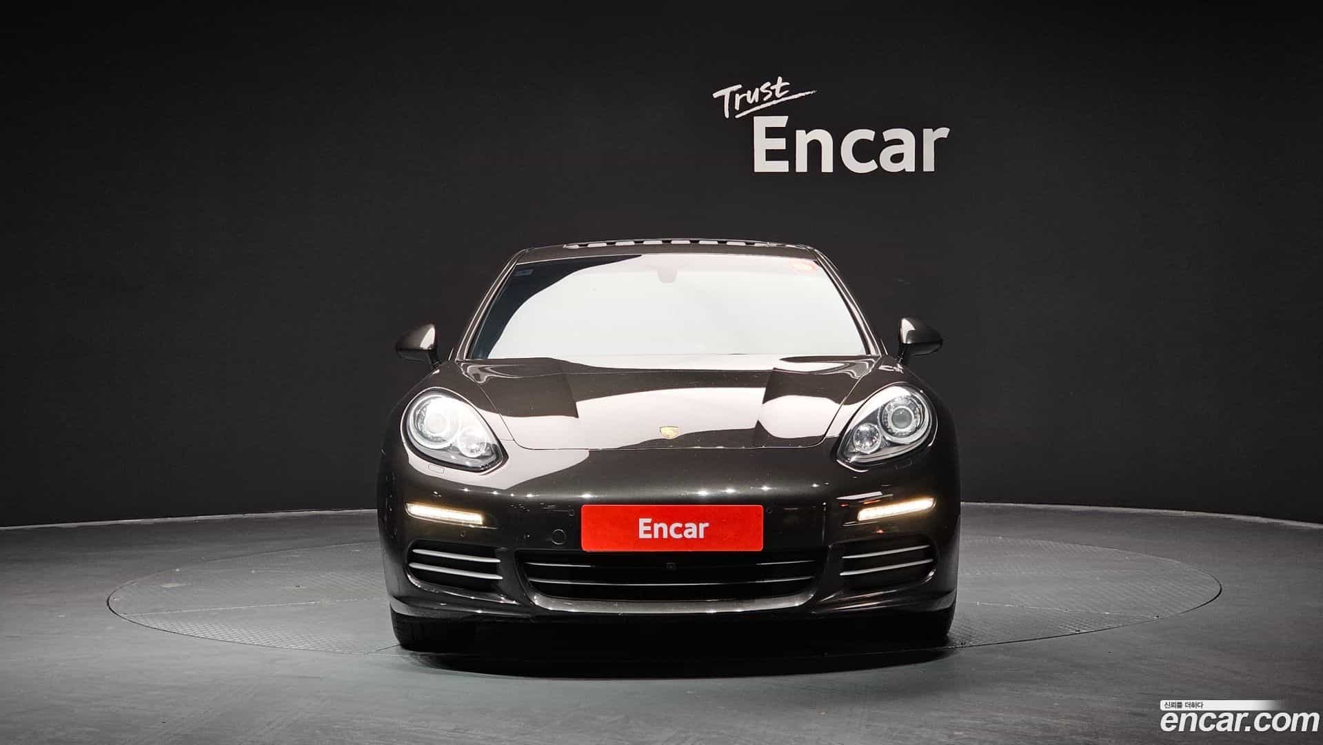 Panamera Porsche 2015.4-OUTER-003