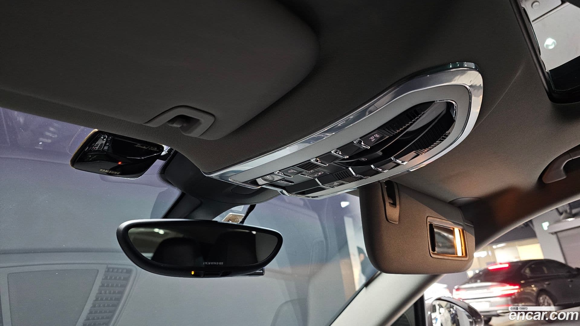 Main__Slider__Photo:Panamera Porsche 2015.4-17