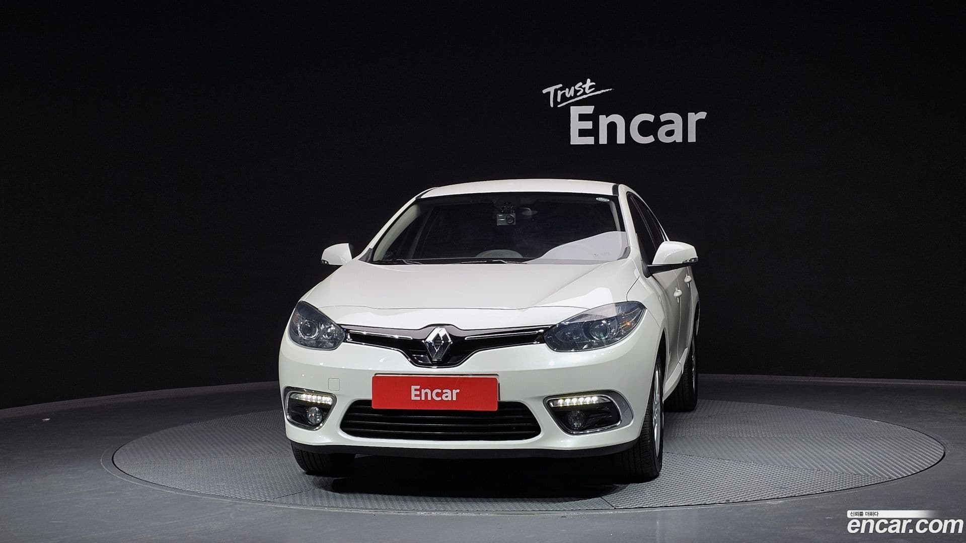 Main__Slider__Photo:SM3 Renault-KoreaSamsung 2016.4-2