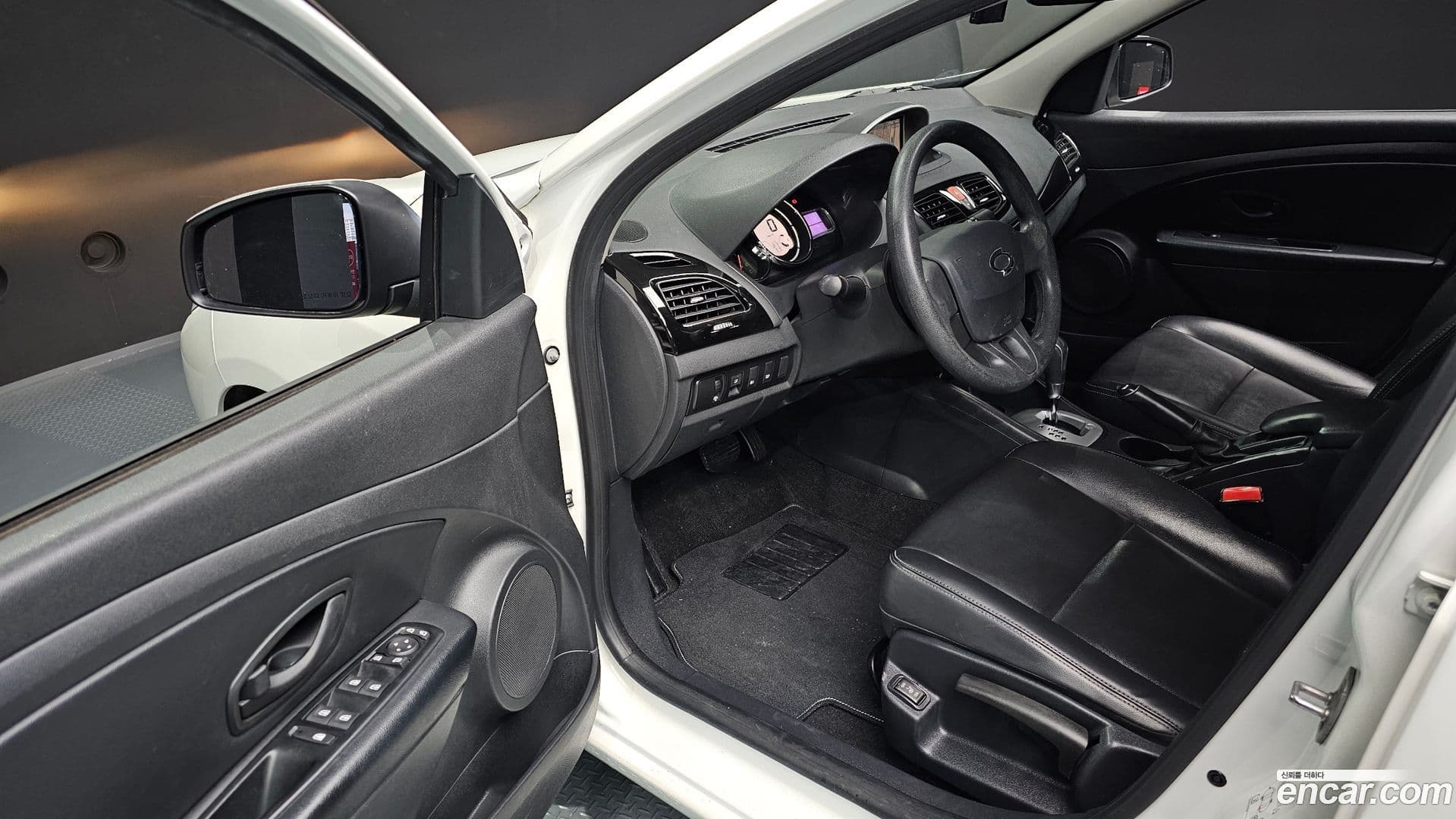 Main__Slider__Photo:SM3 Renault-KoreaSamsung 2016.4-10