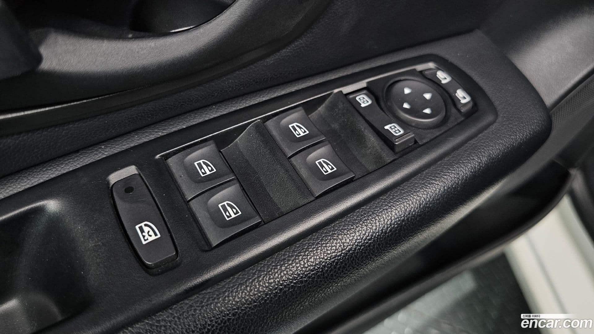 Main__Slider__Photo:SM3 Renault-KoreaSamsung 2016.4-17