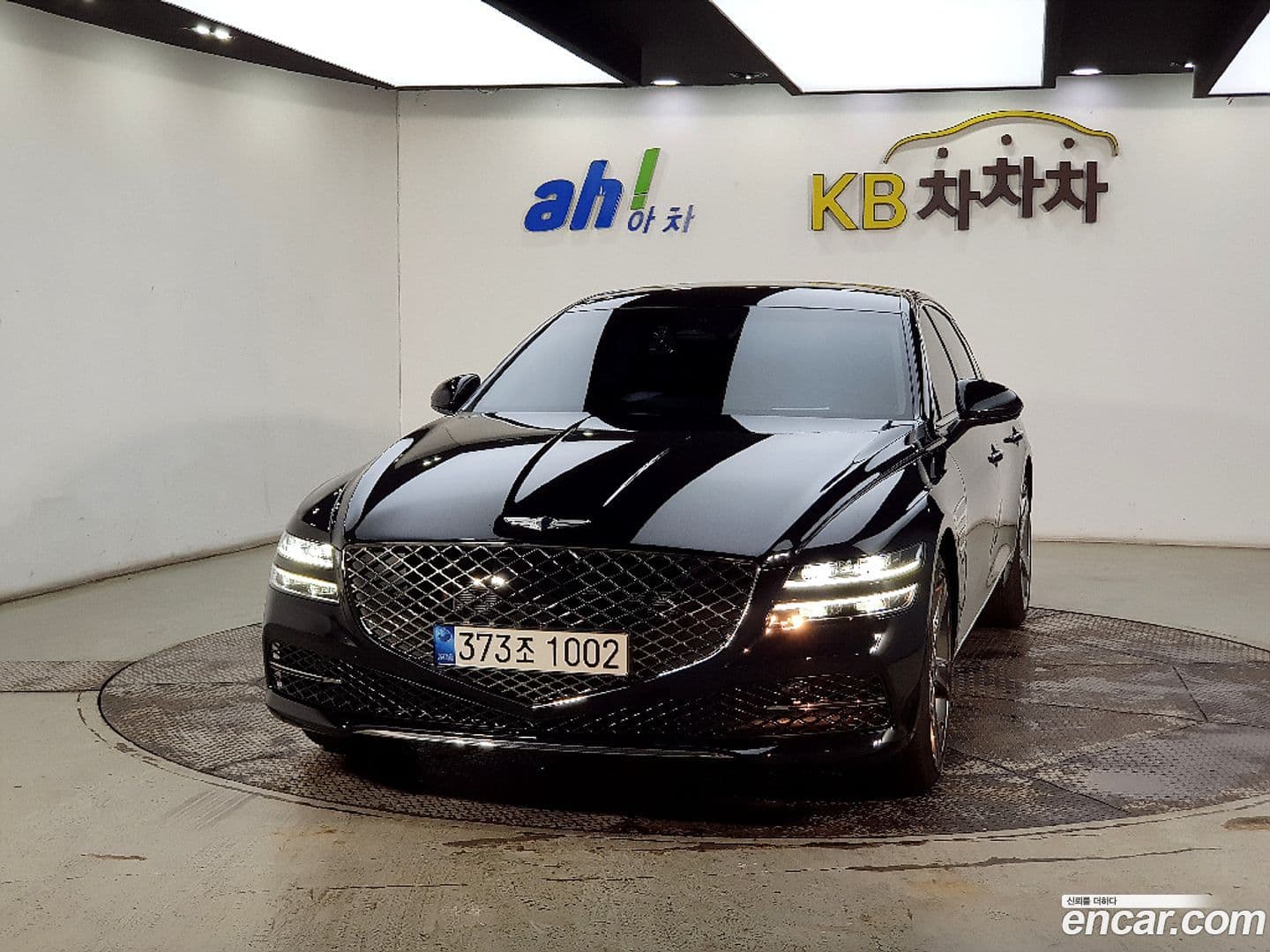 Main__Slider__Photo:G80 Genesis 2021.3-1