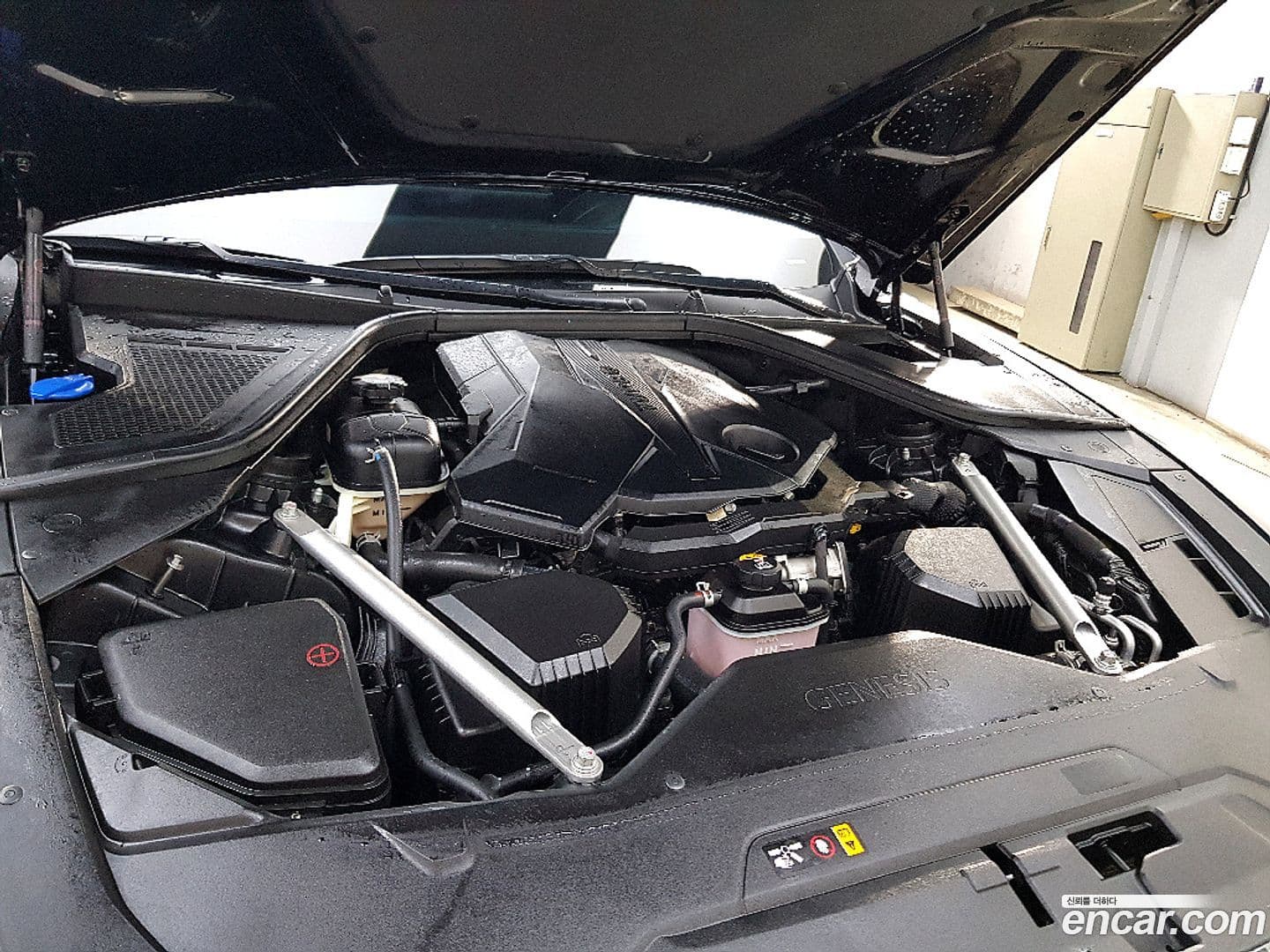 Main__Slider__Photo:G80 Genesis 2021.3-5