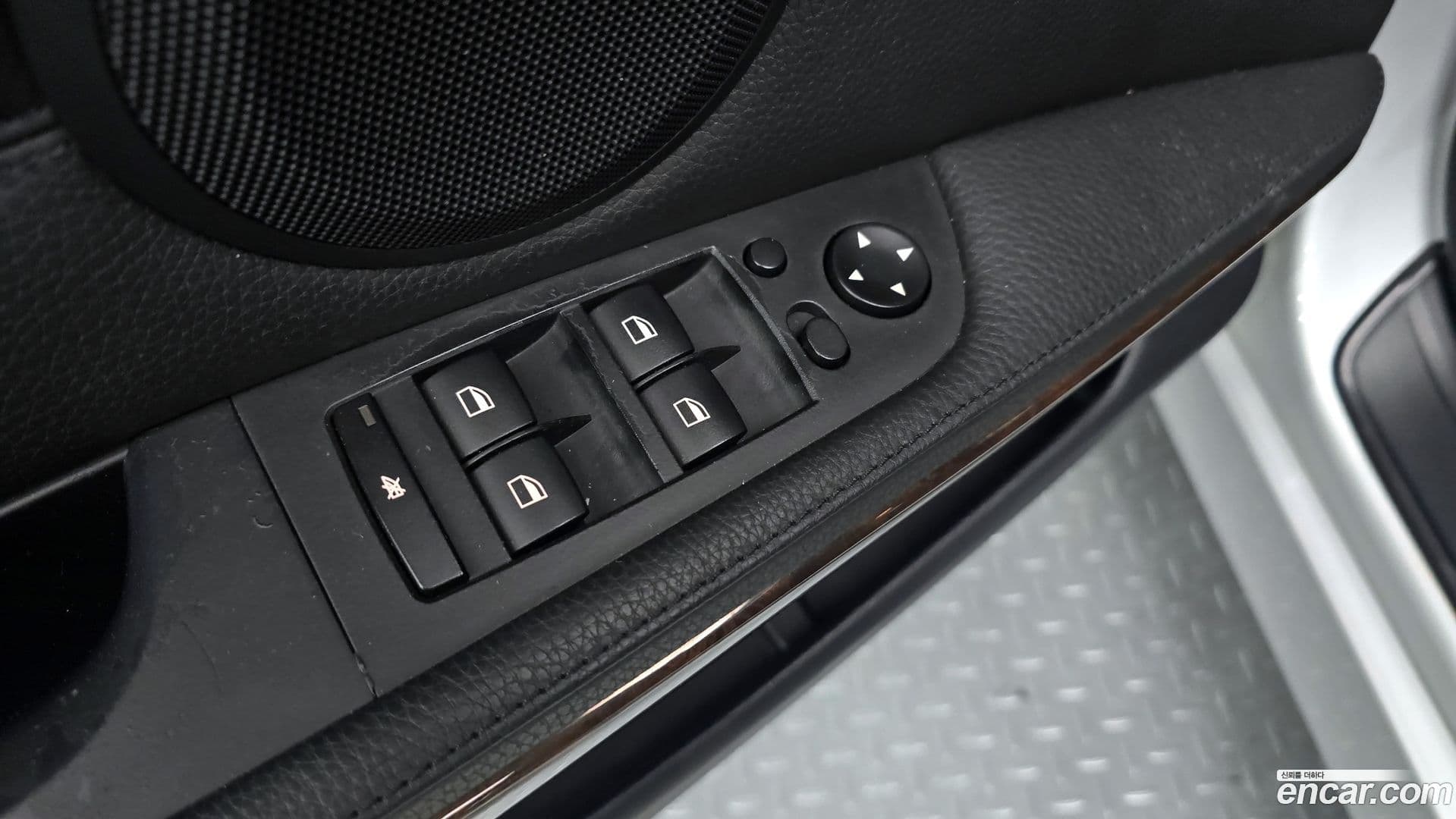 Main__Slider__Photo:3-Series BMW 2005.5-16