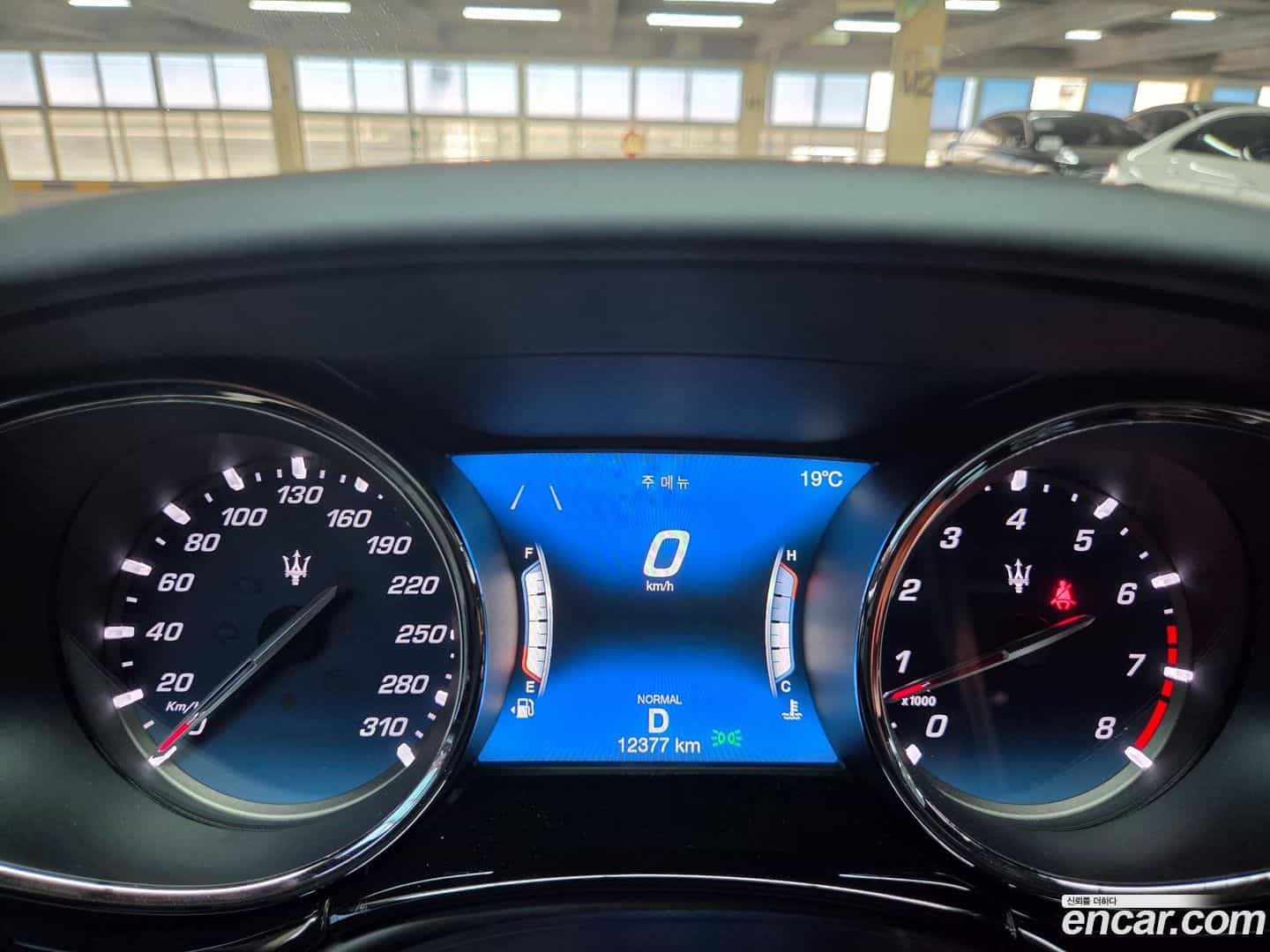 Quattroporte Maserati 2019.5-INNER-008