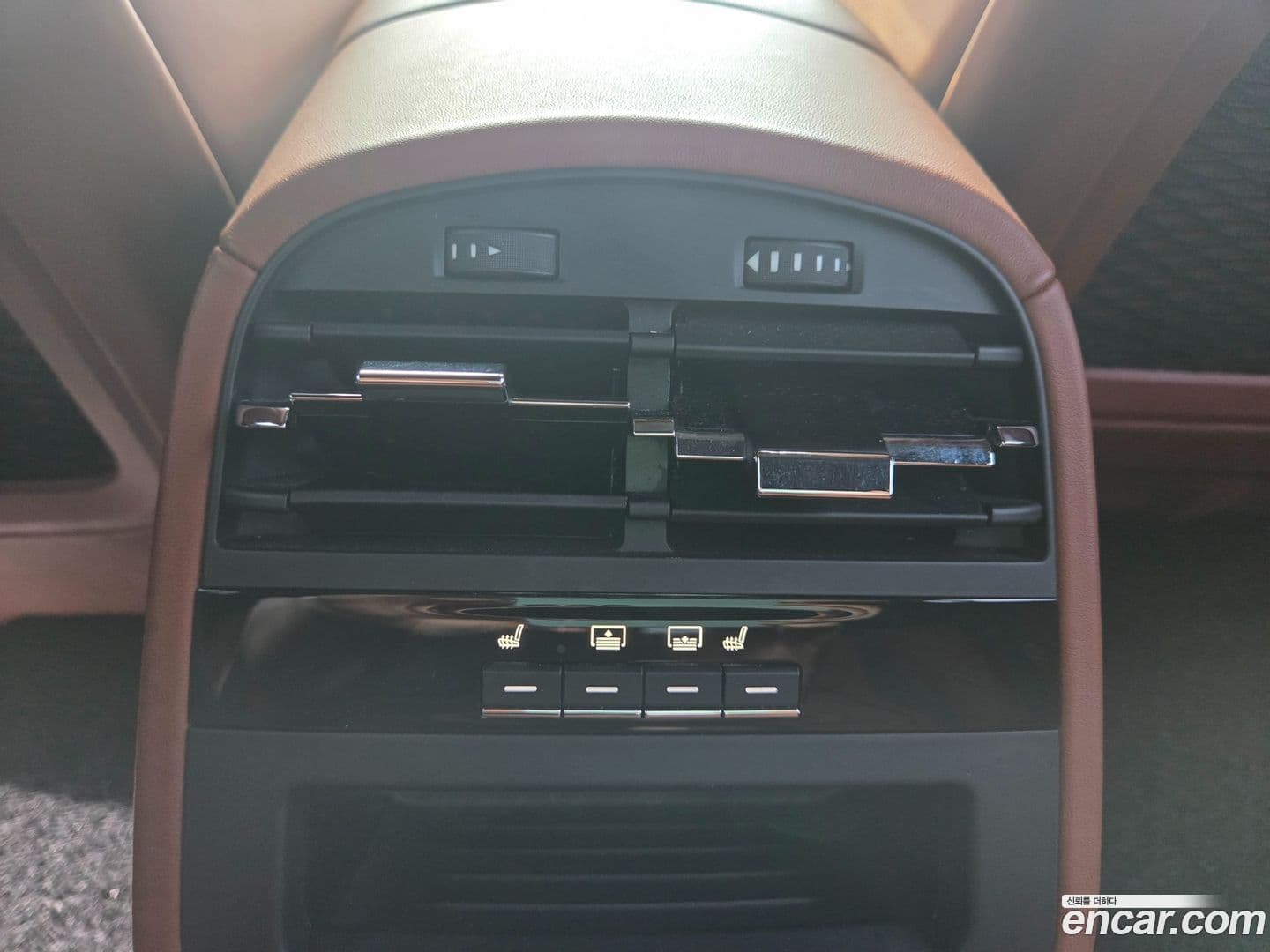 Main__Slider__Photo:Quattroporte Maserati 2019.5-17