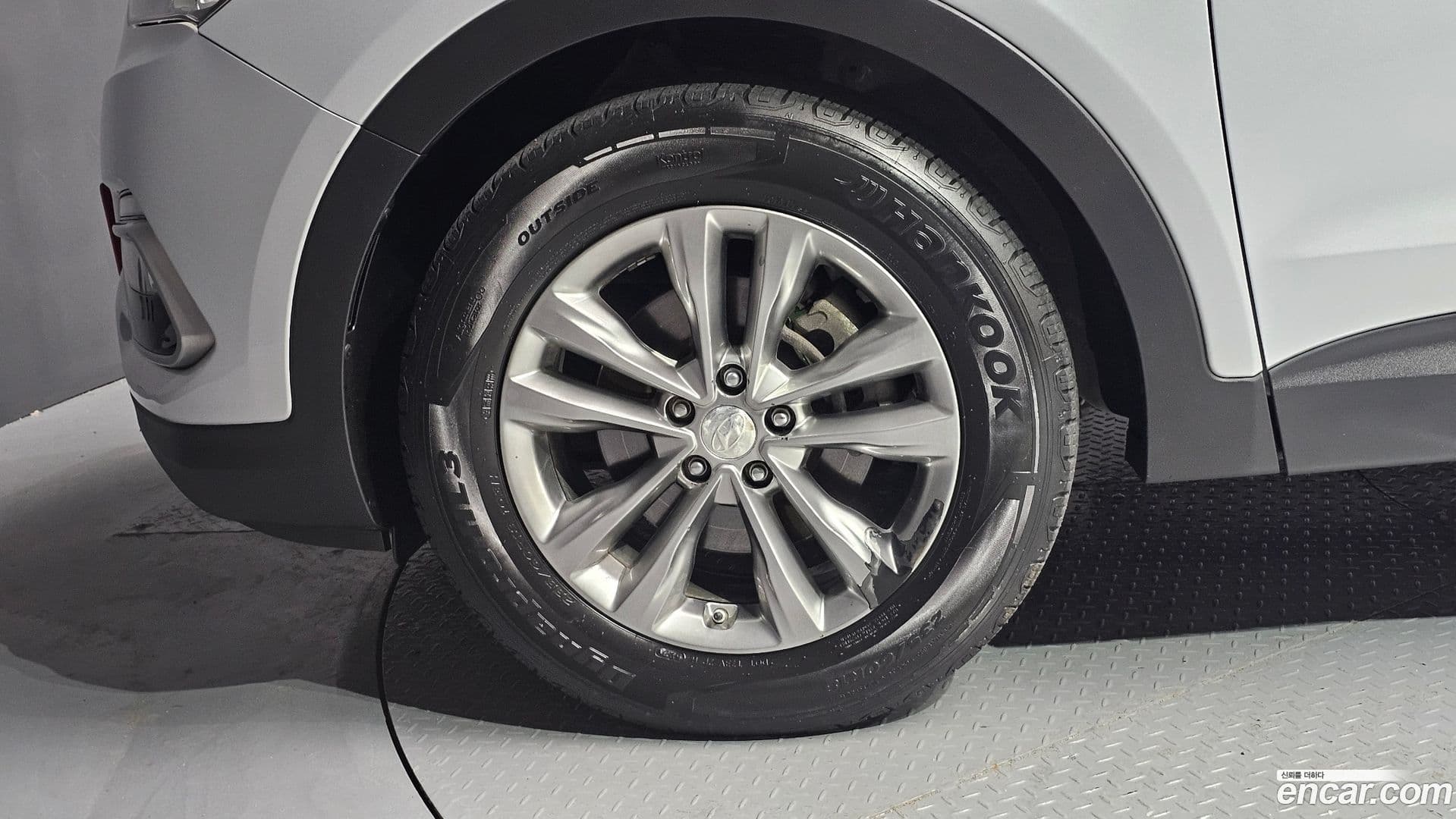 Main__Slider__Photo:Santafe Hyundai 2016.6-4