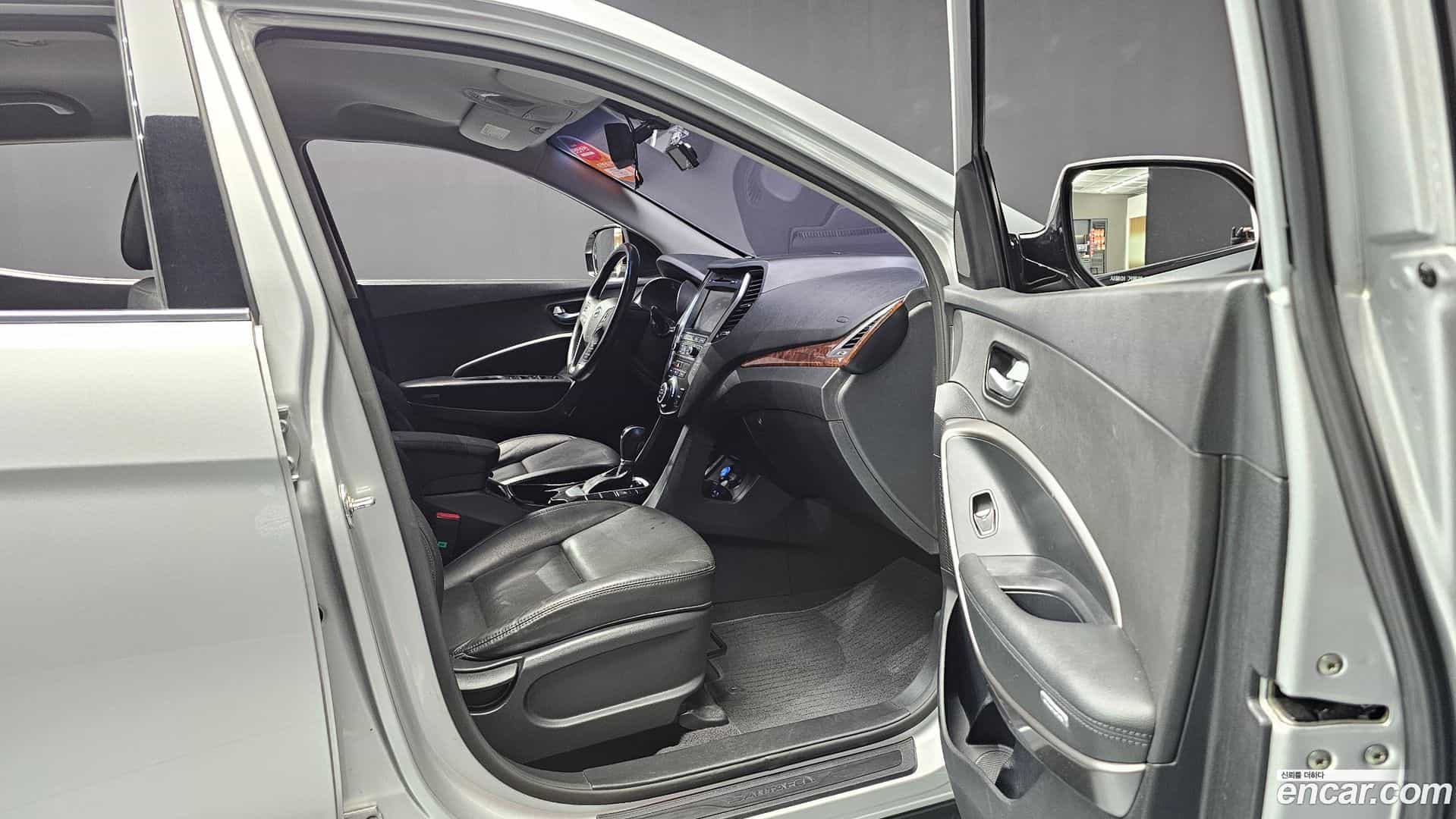 Santafe Hyundai 2016.6-OPTION-015