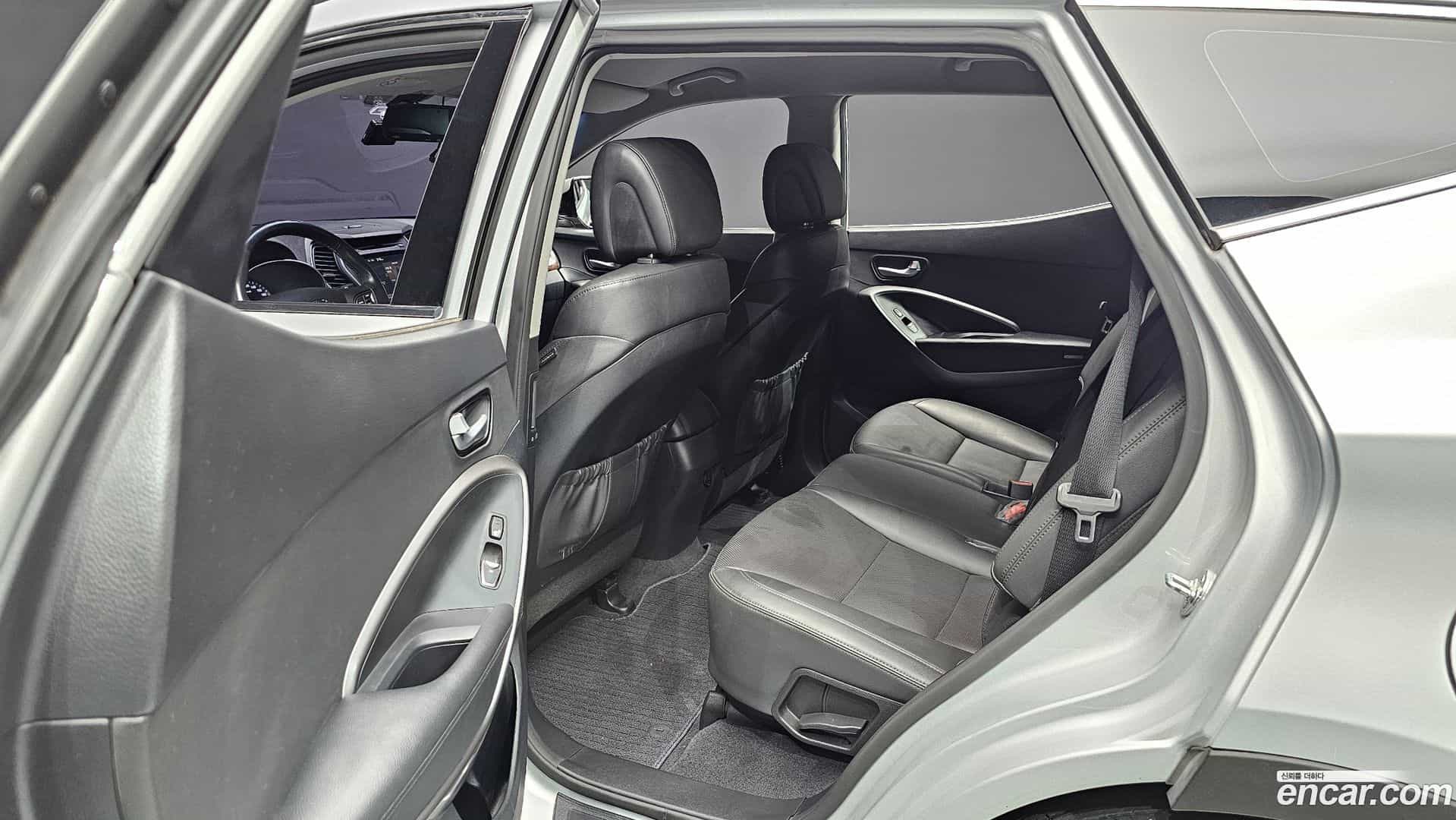 Santafe Hyundai 2016.6-OPTION-016