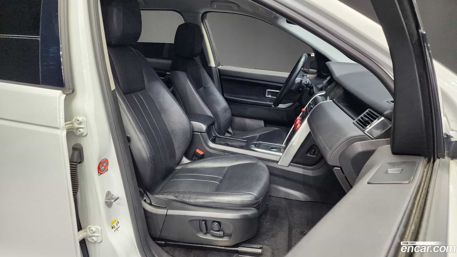 Discovery Sport Land Rover 2017.11-OPTION-015