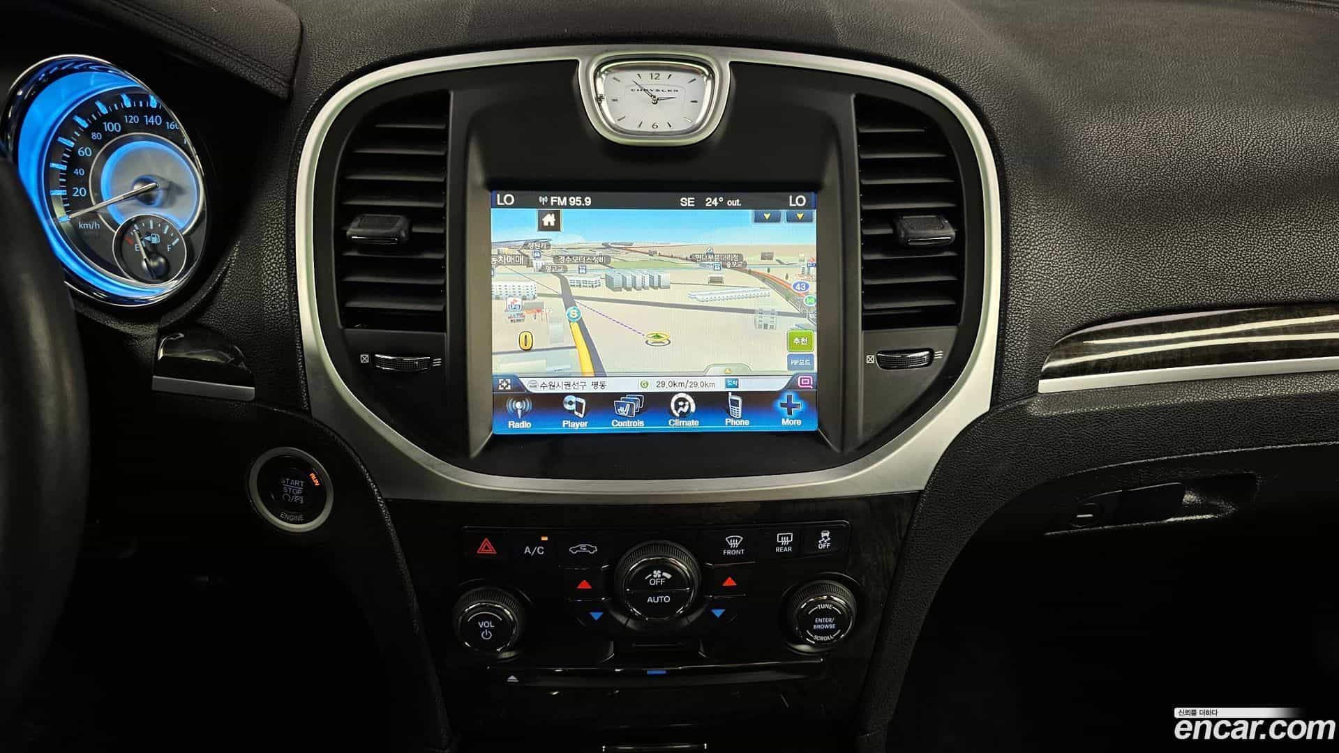 300C Chrysler 2012.11-OPTION-018