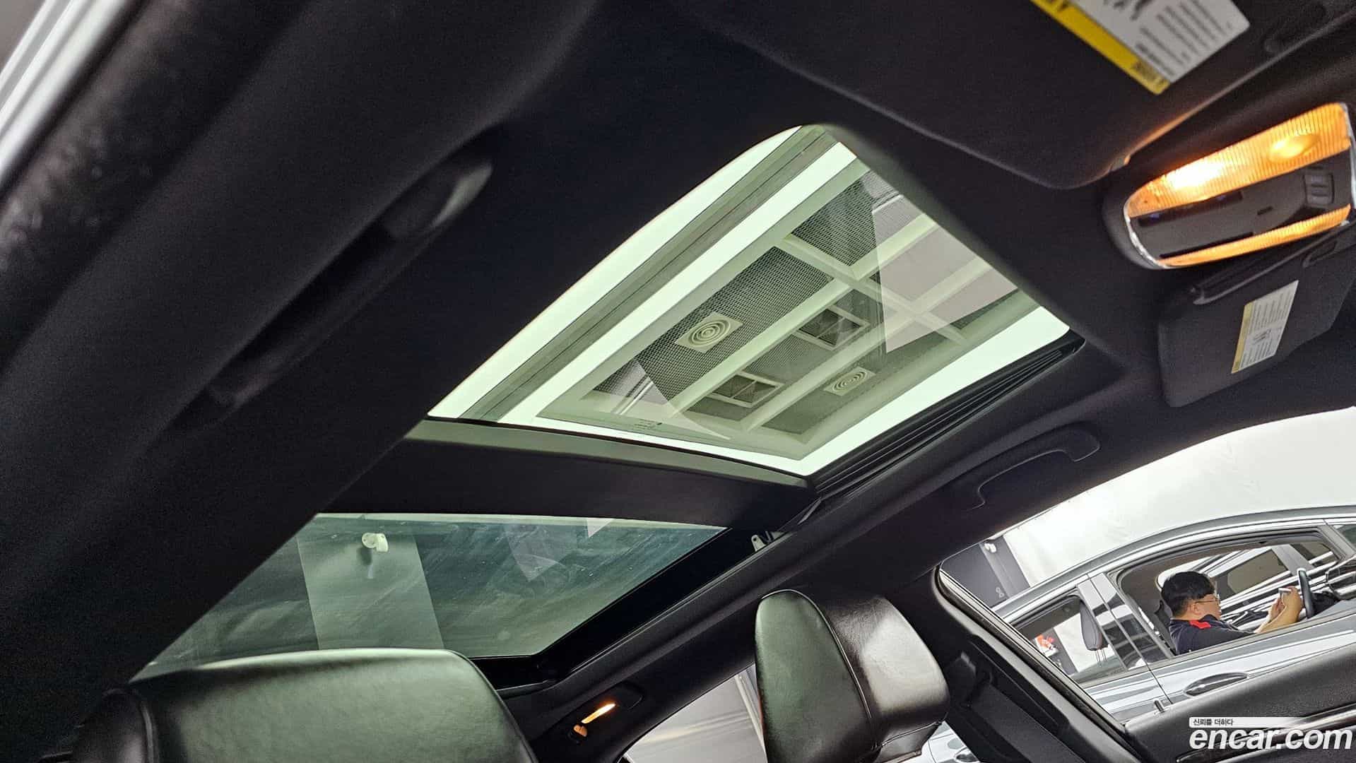 300C Chrysler 2012.11-OPTION-021