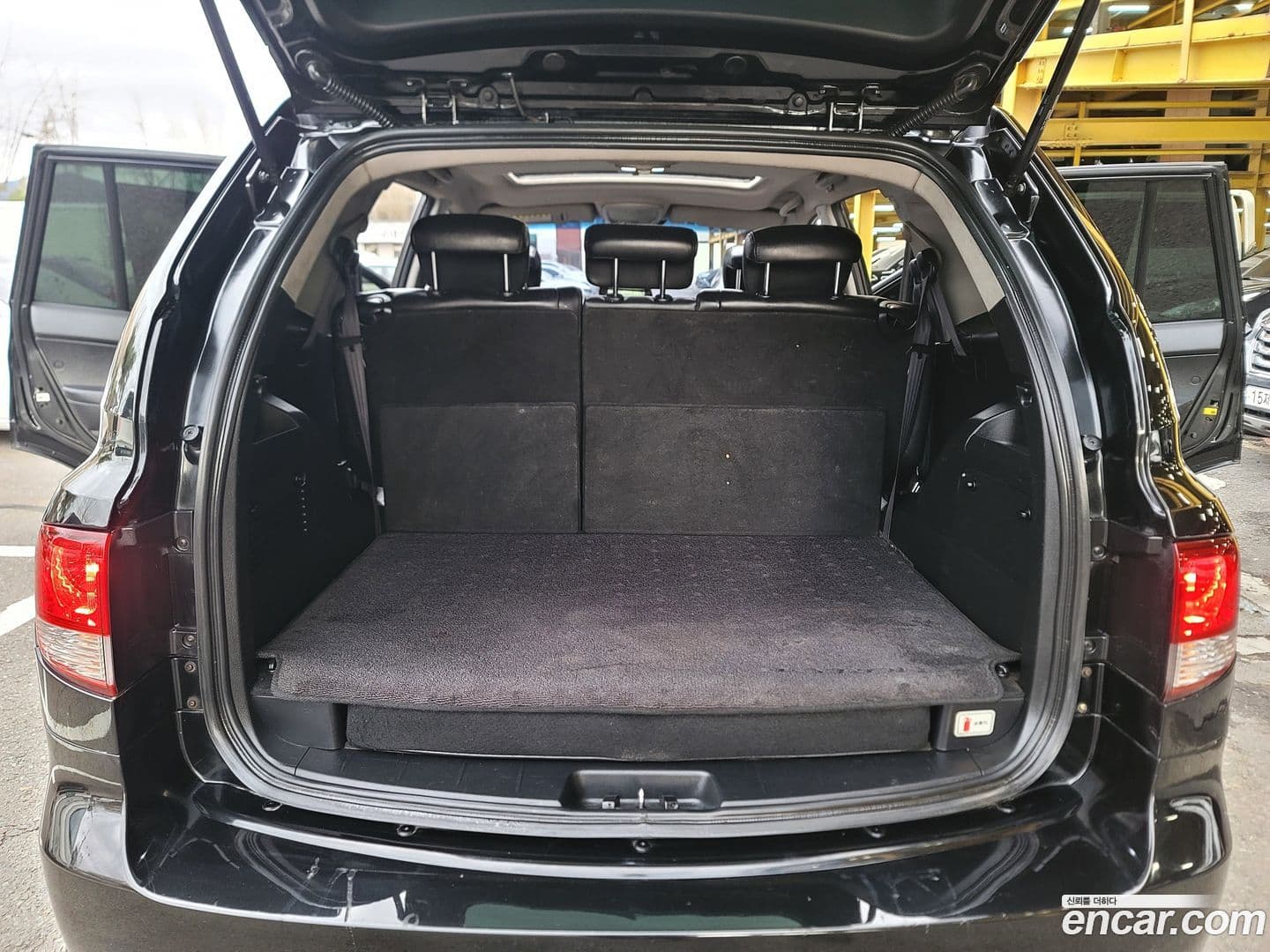 Main__Slider__Photo:Kyron KG_Mobility_Ssangyong 2011.4-9